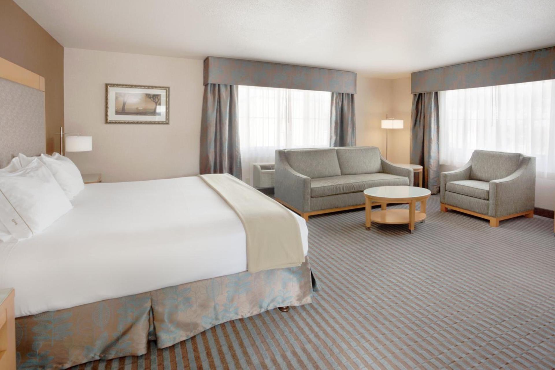 Holiday Inn Express Monterey - Cannery Row by IHG photo 24