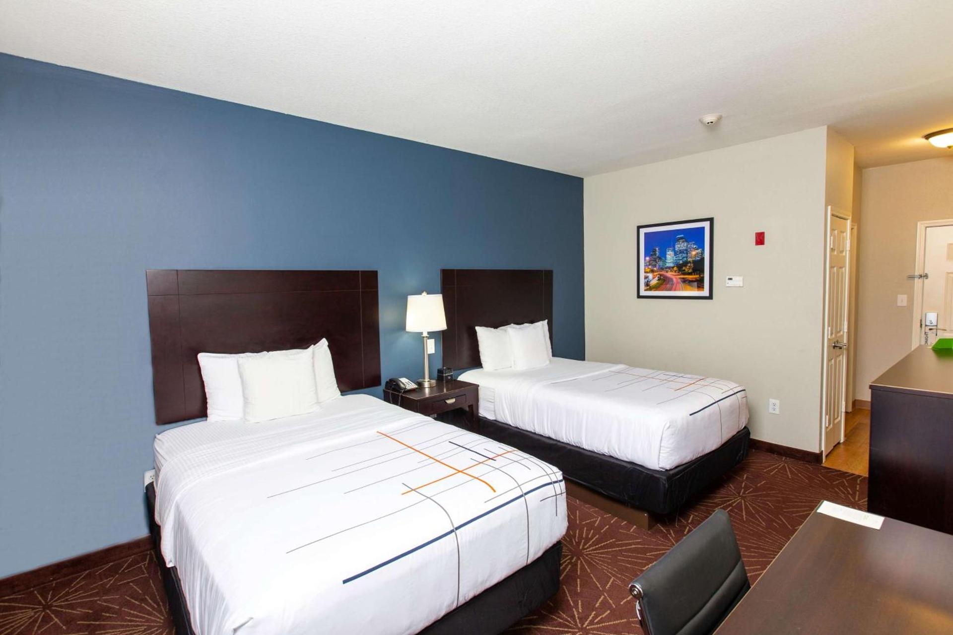 La Quinta by Wyndham Houston East at Normandy photo 55