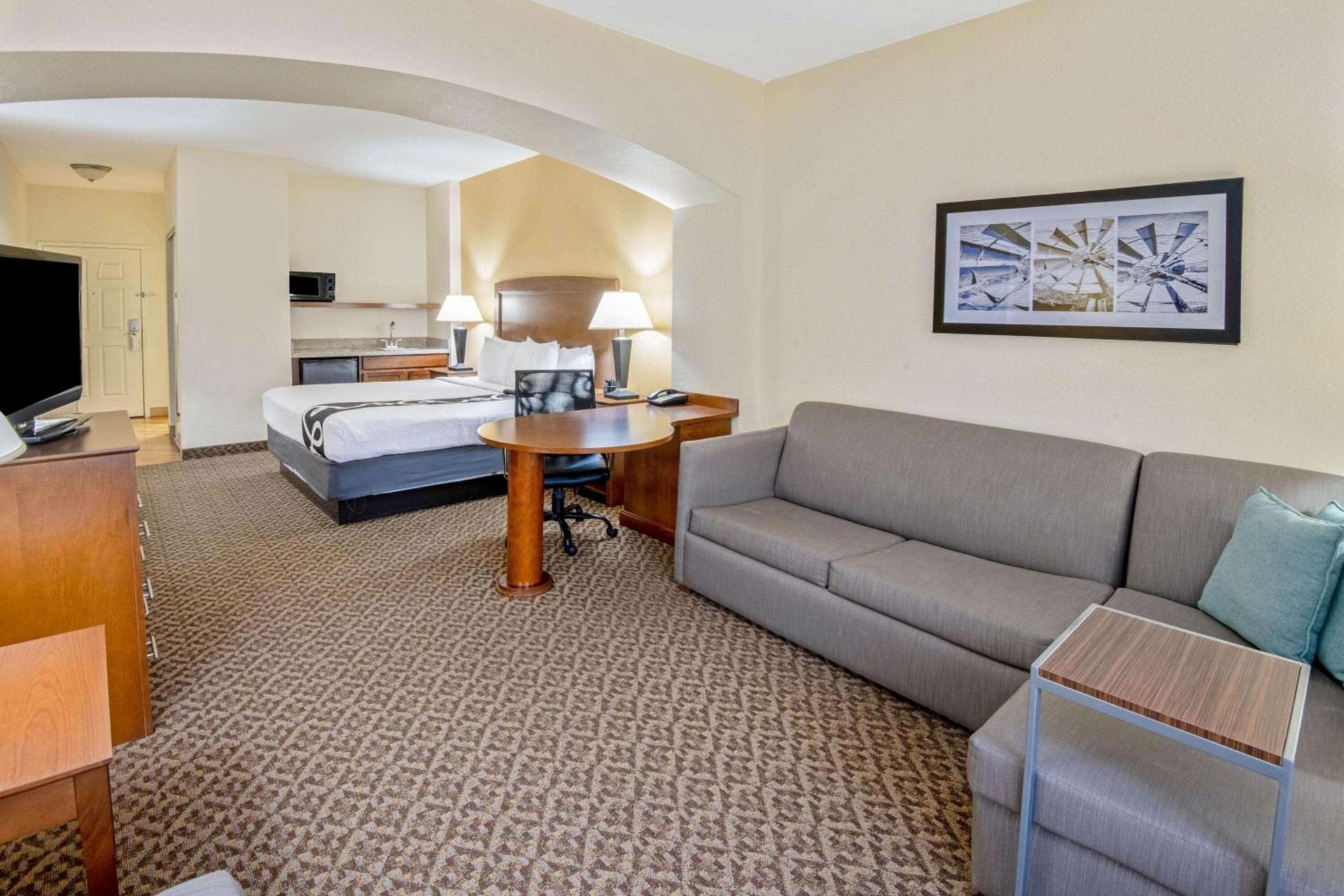 La Quinta by Wyndham Lawton / Fort Sill photo 22