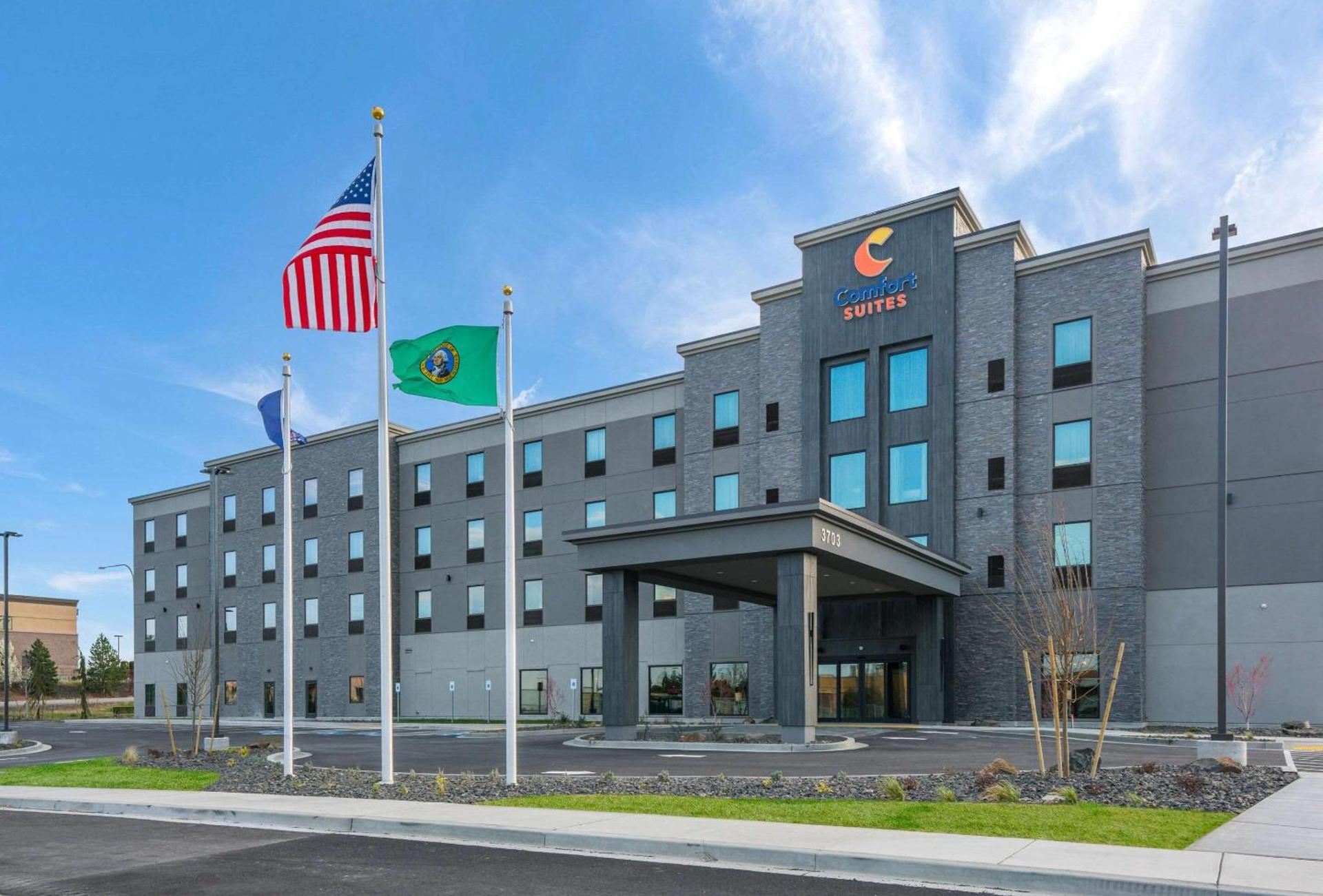 Comfort Suites Kennewick at Southridge photo 70