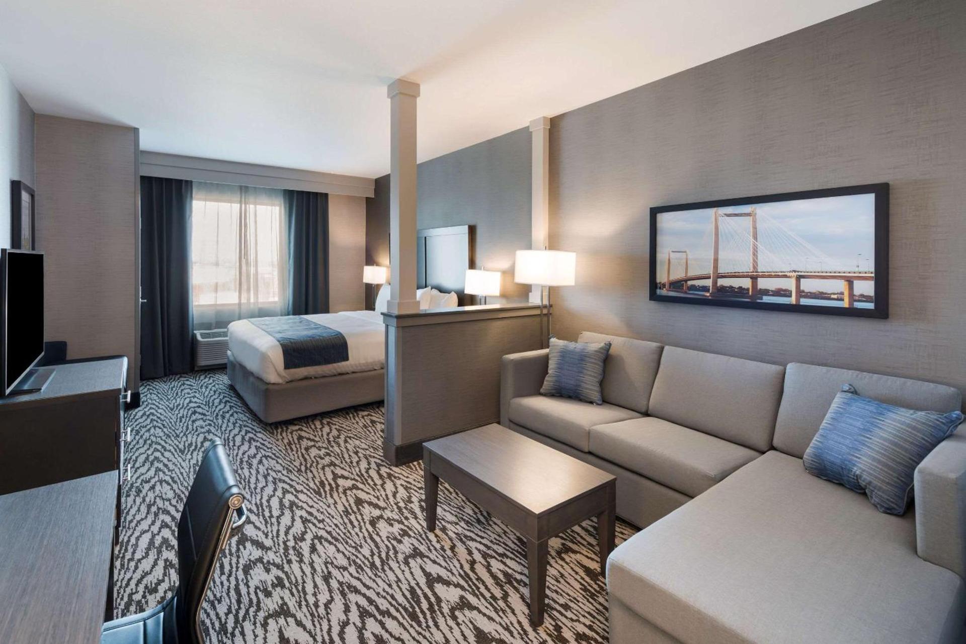 Comfort Suites Kennewick at Southridge photo 62
