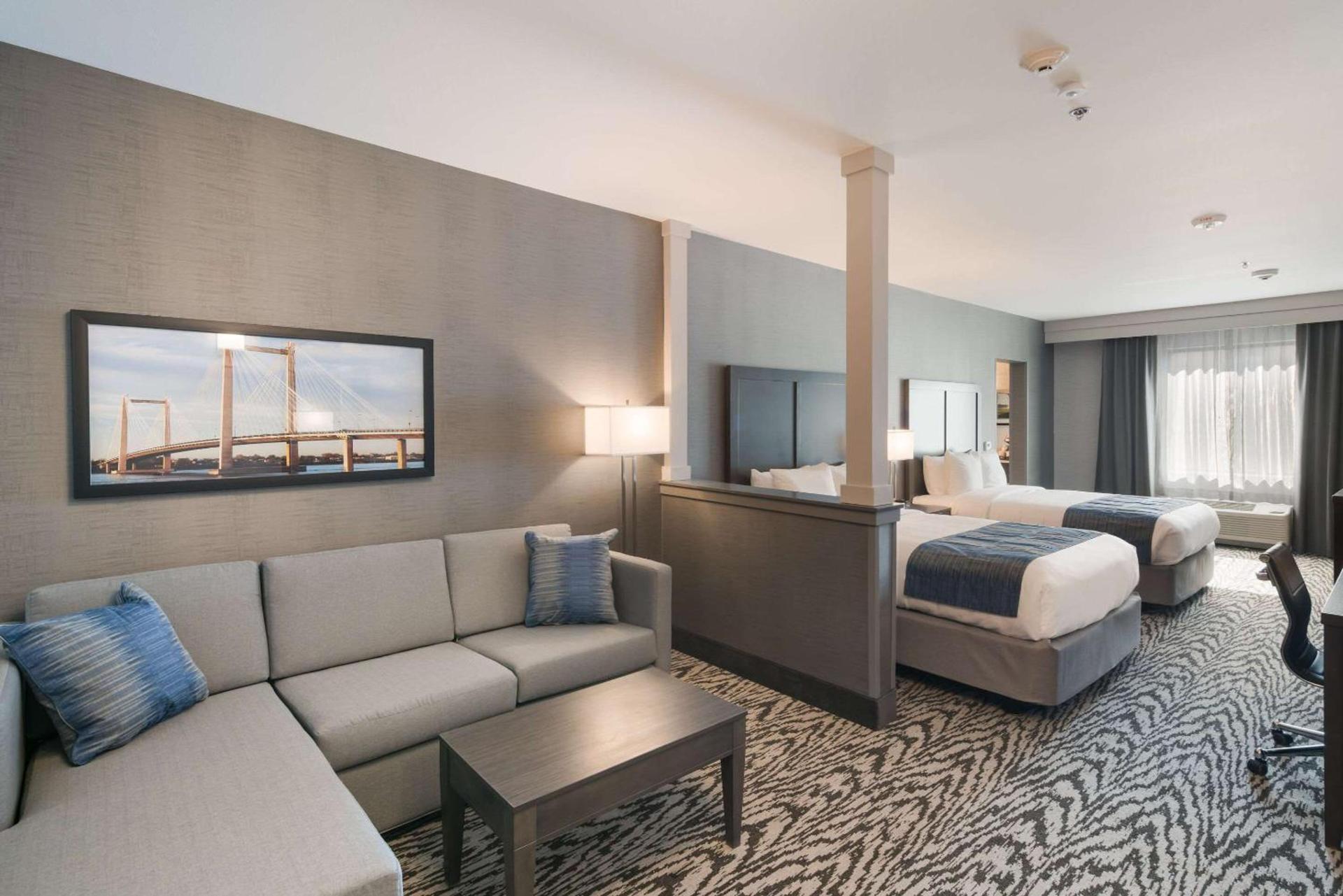 Comfort Suites Kennewick at Southridge photo 59