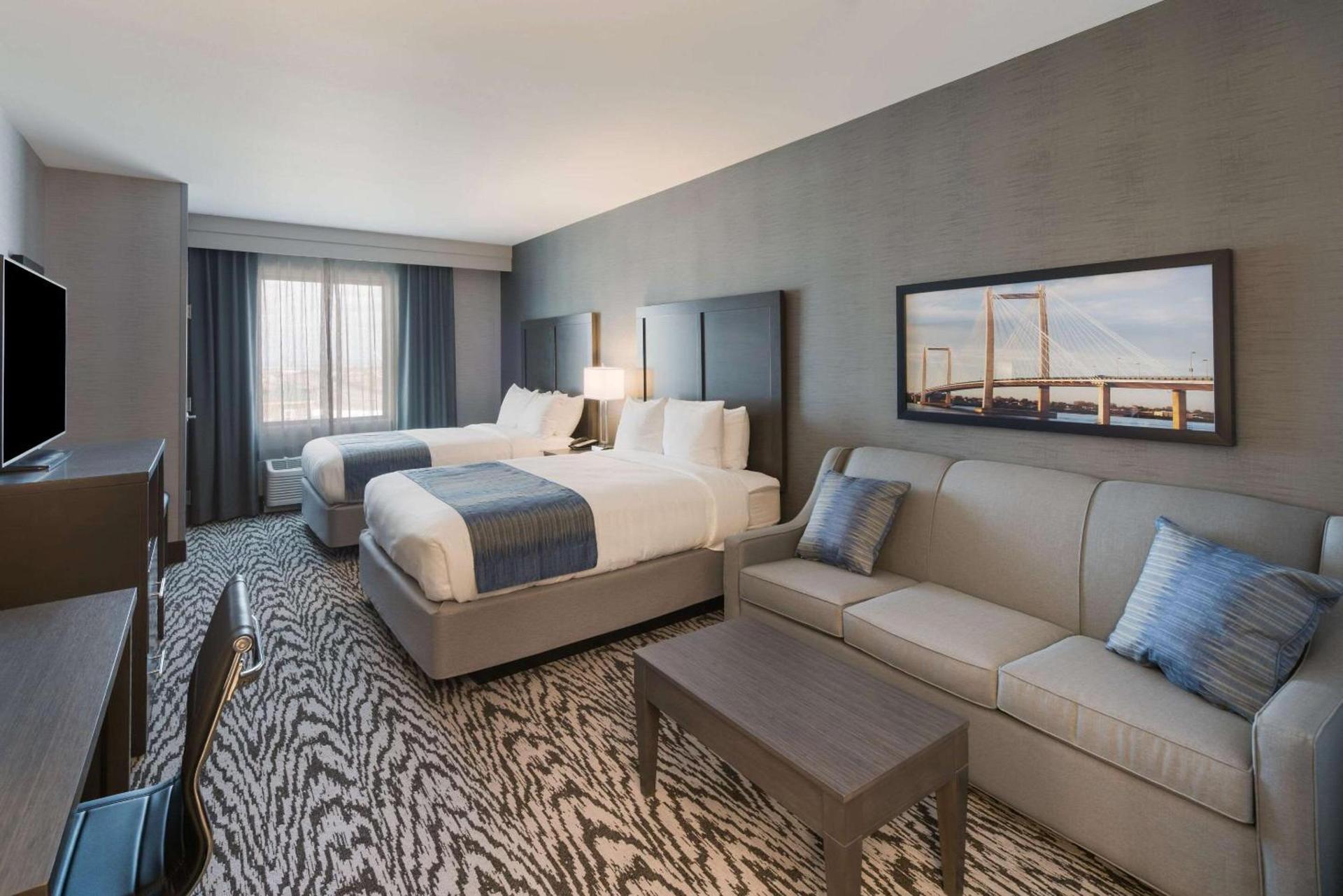 Comfort Suites Kennewick at Southridge photo 52