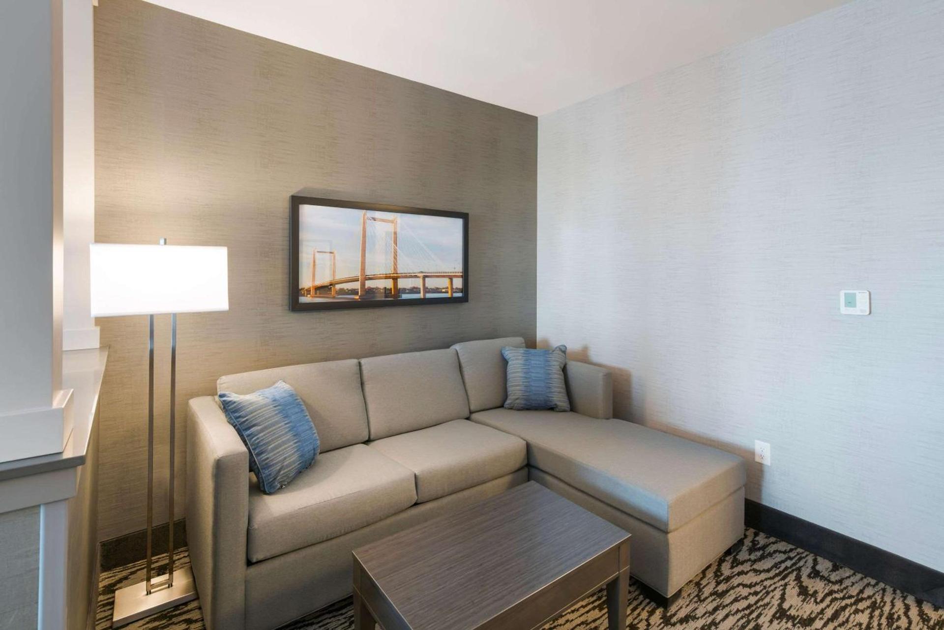 Comfort Suites Kennewick at Southridge photo 26