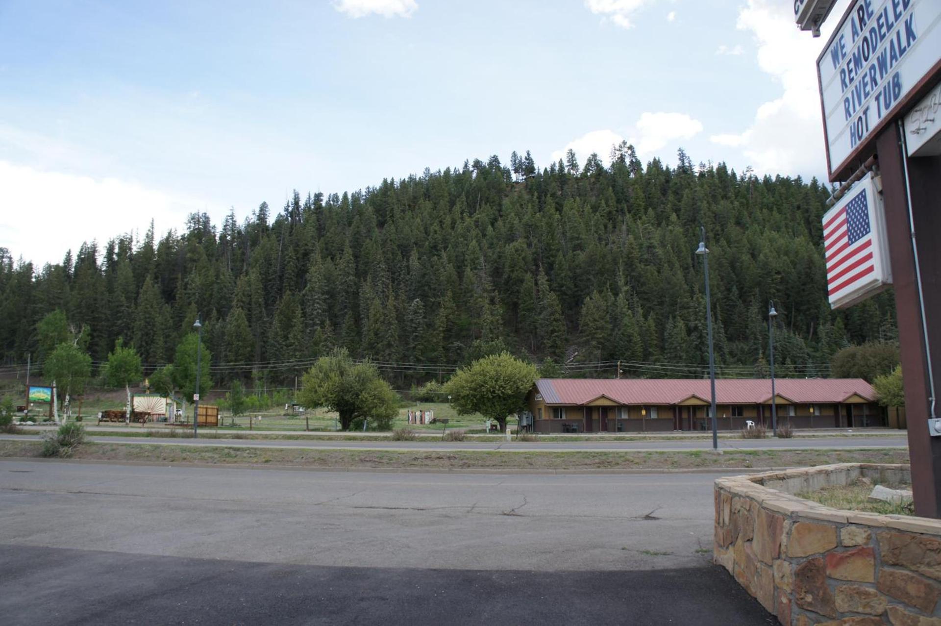 RiverWalk Inn photo 8