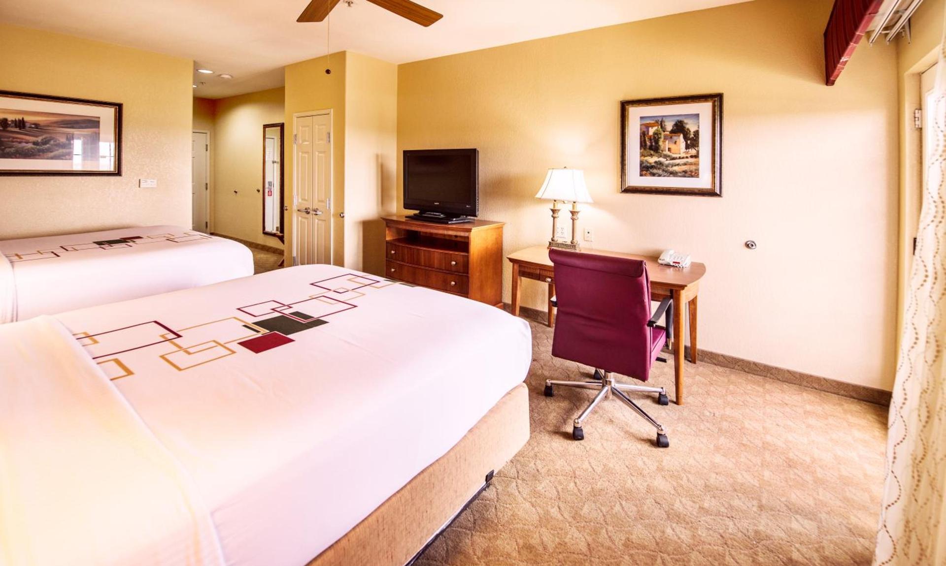 La Quinta by Wyndham Marble Falls photo 11