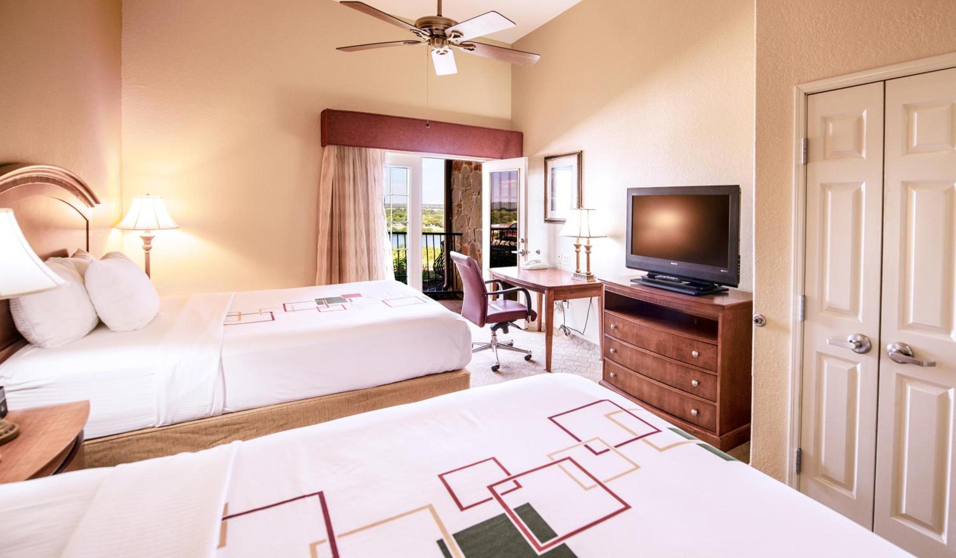 La Quinta by Wyndham Marble Falls photo 10