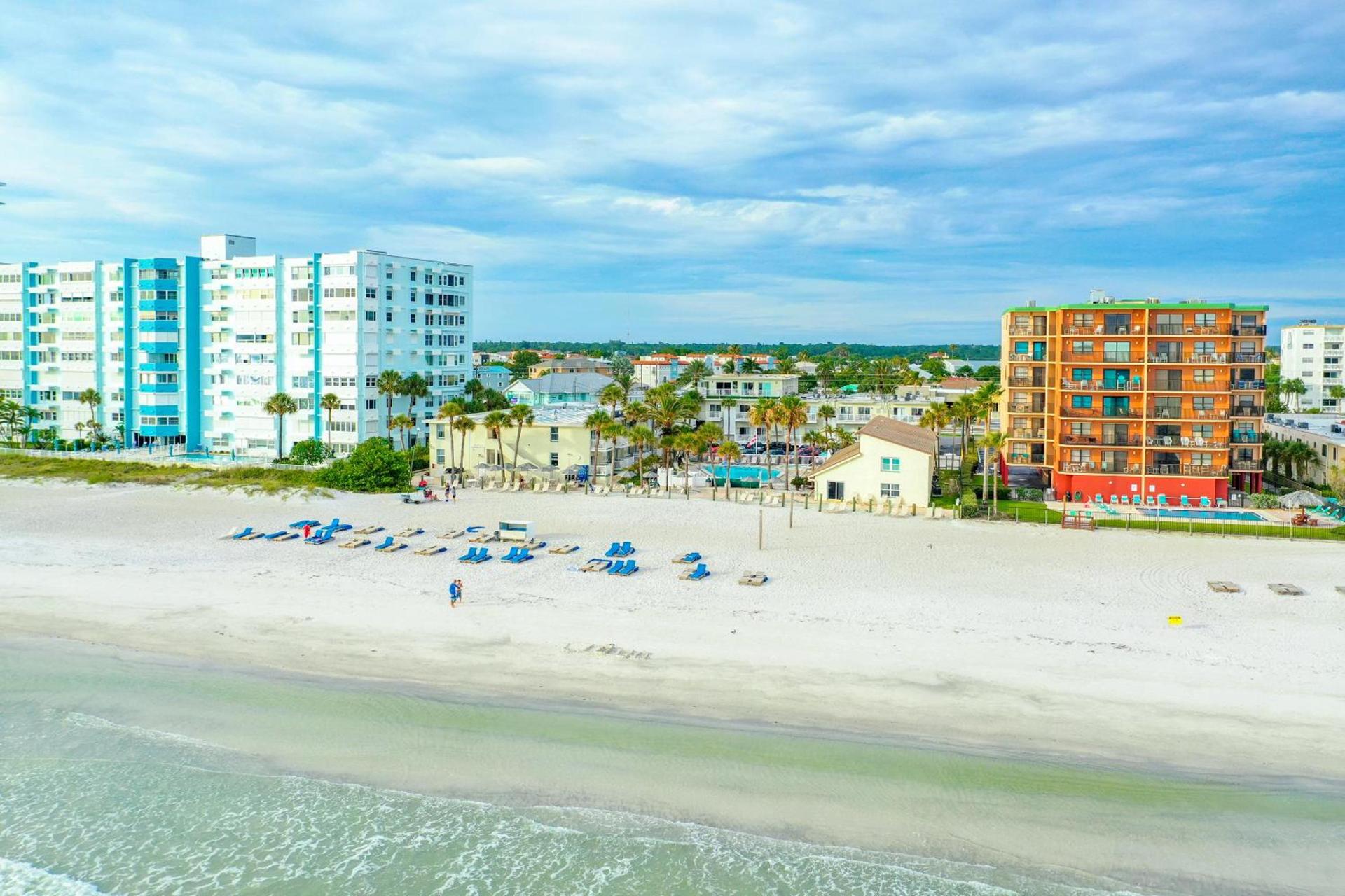 Grand Shores West photo 22