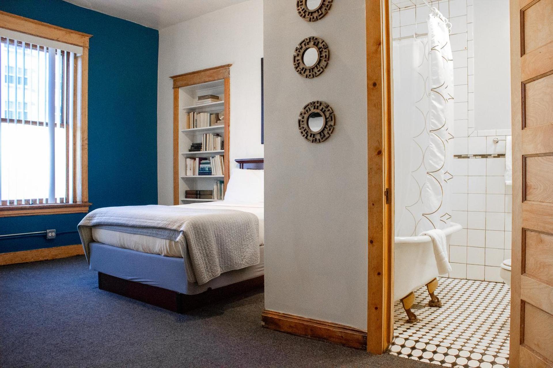 11th Avenue Hostel photo 35