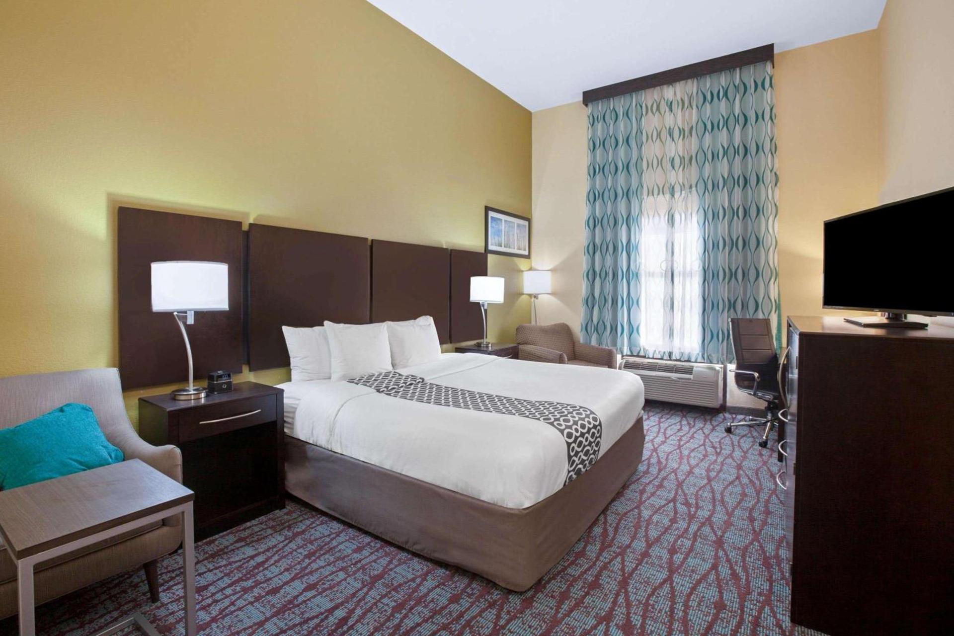 La Quinta Inn & Suites By Wyndham Houston Pasadena North photo 6