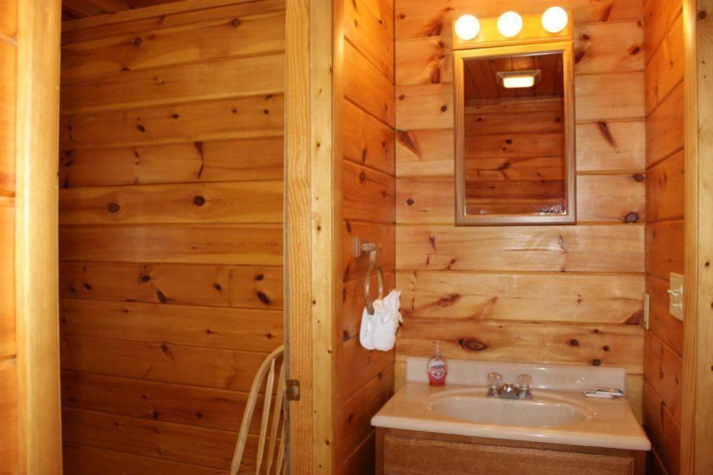 Country Road Cabins photo 89