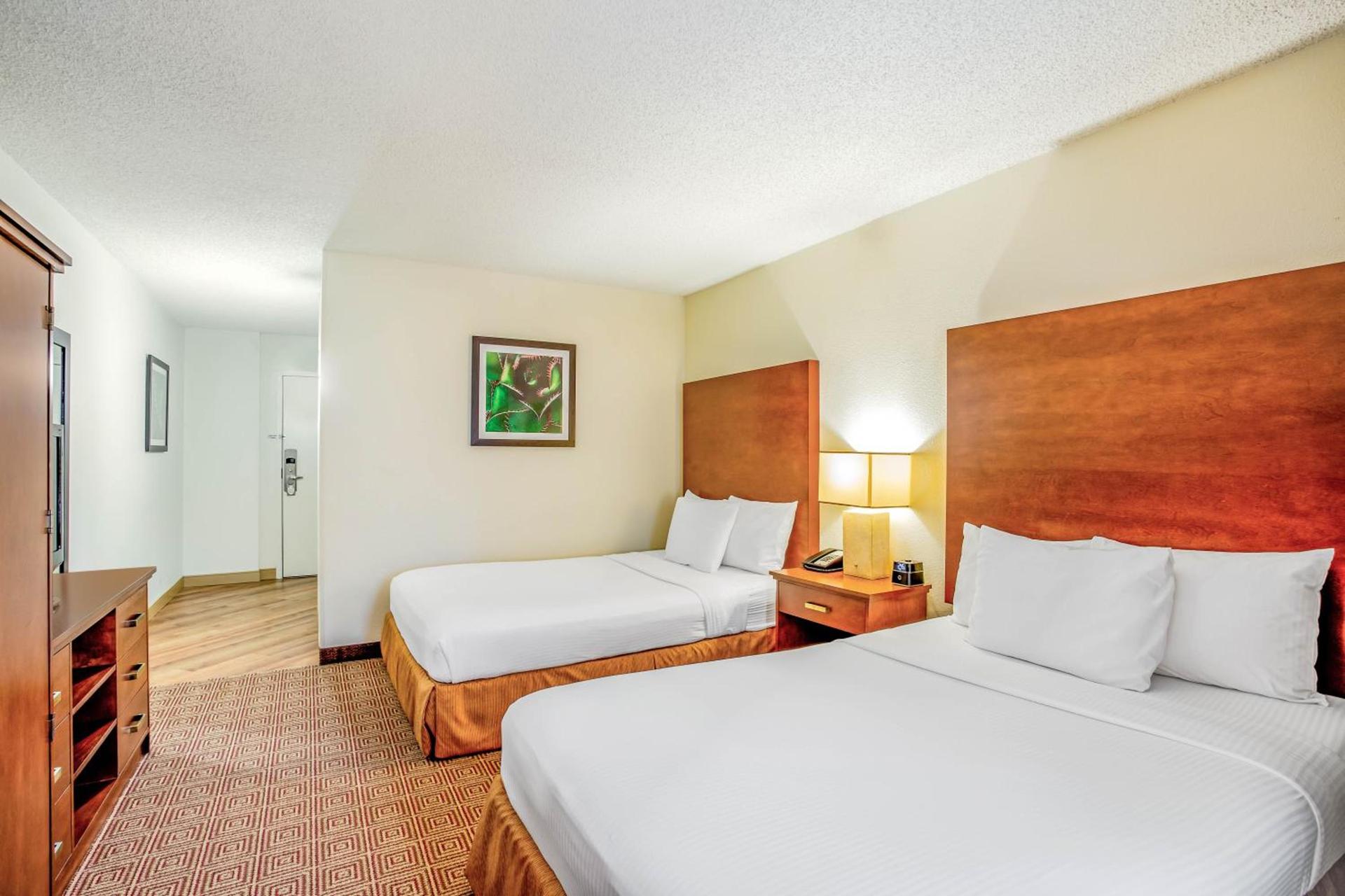 La Quinta by Wyndham Danbury photo 66