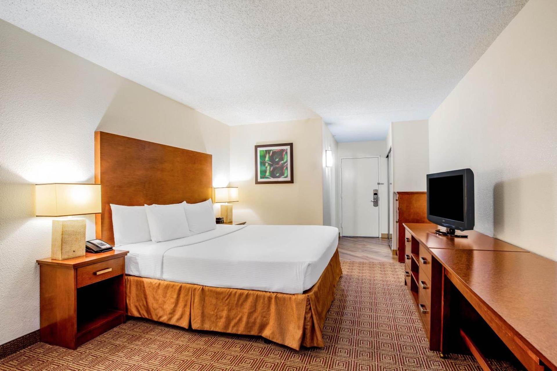 La Quinta by Wyndham Danbury photo 61
