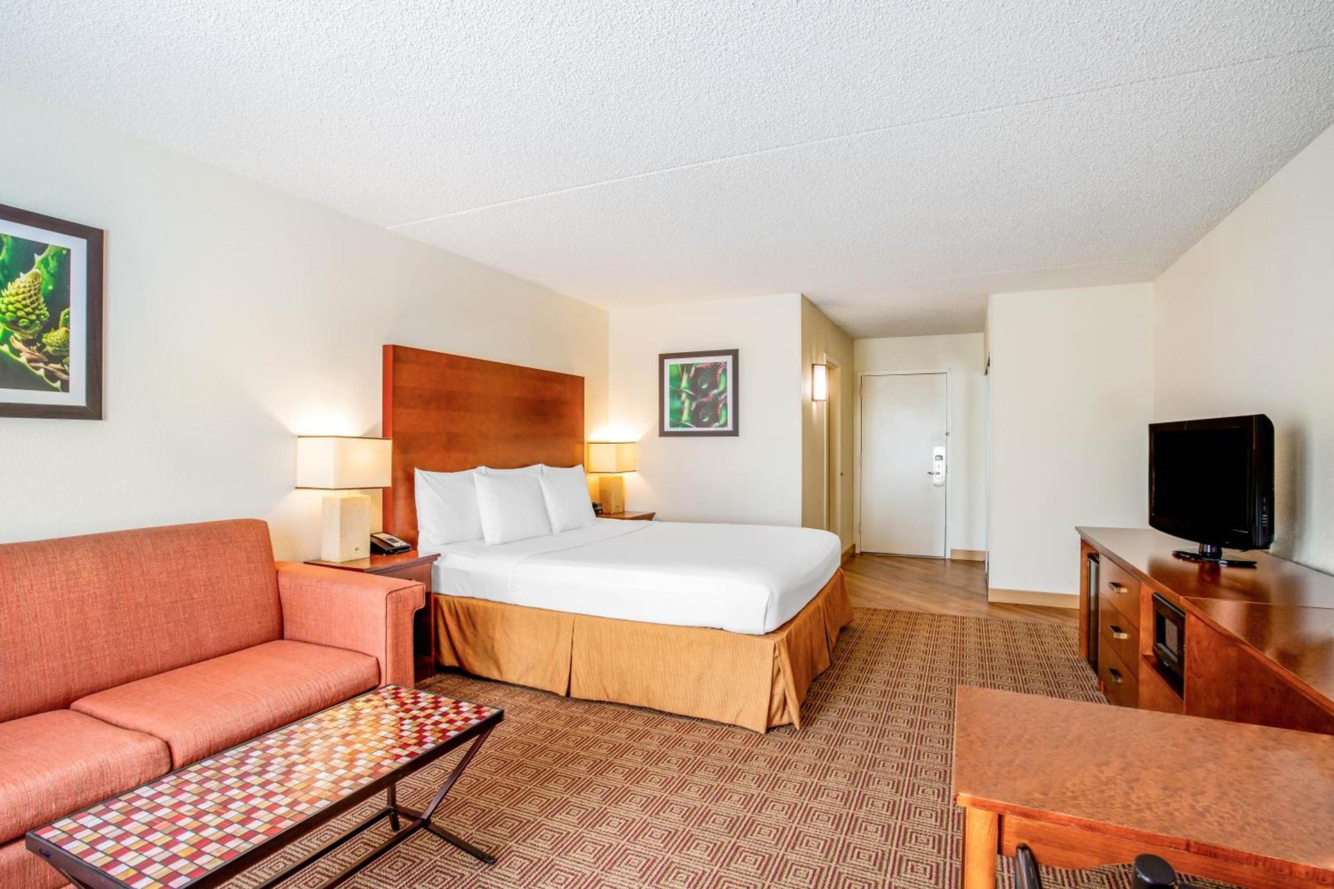 La Quinta by Wyndham Danbury photo 57