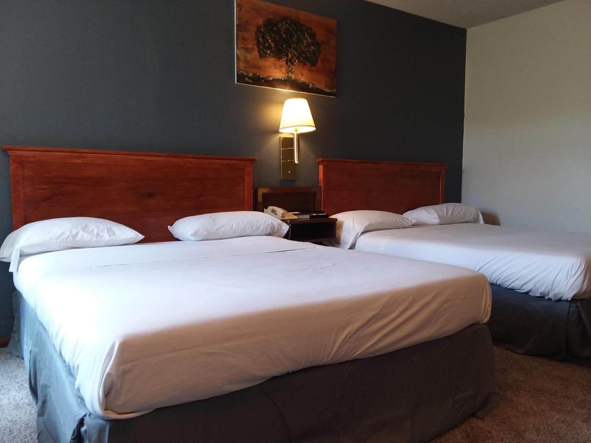 Americas Best Value Inn Laramie photo 14
