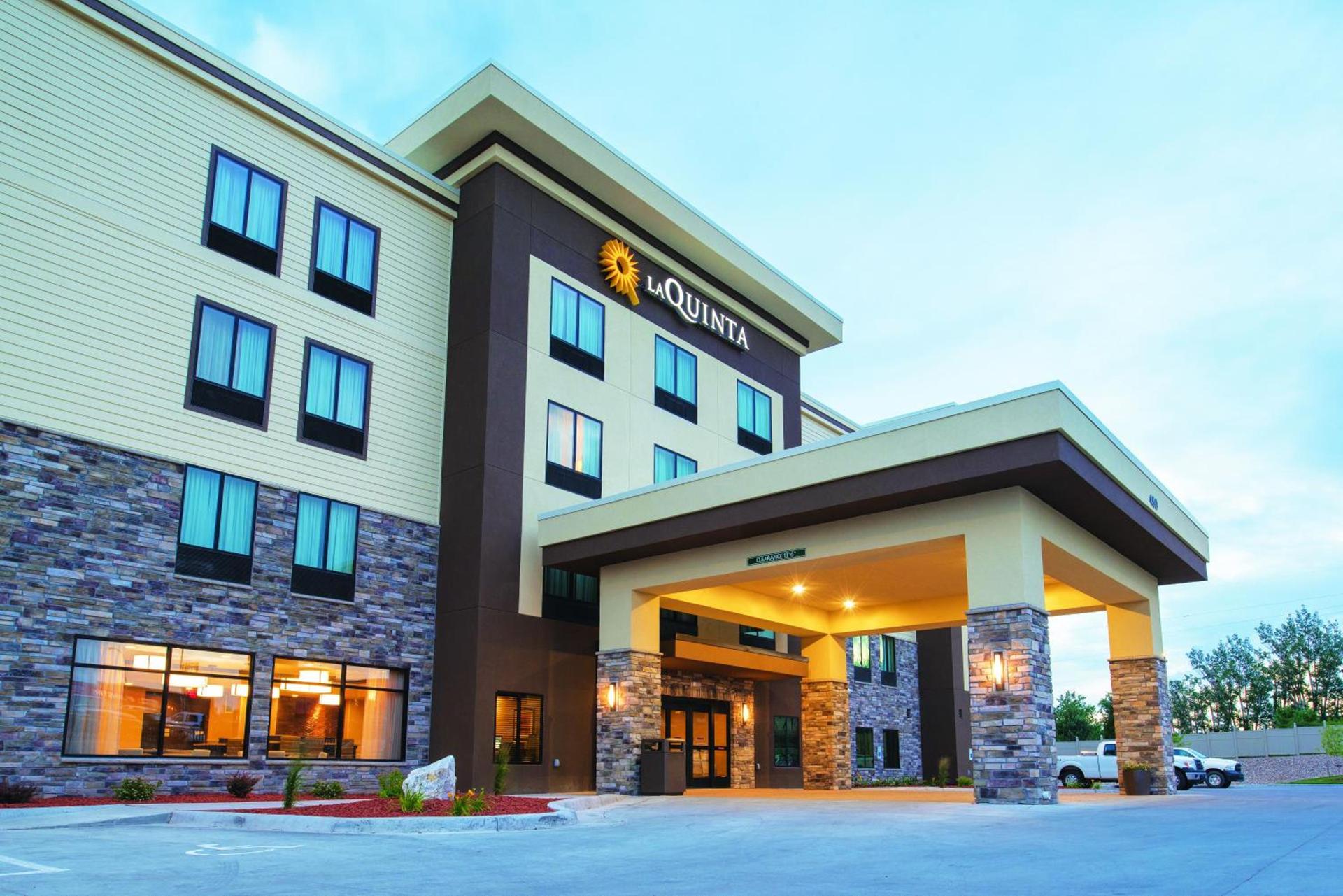 La Quinta by Wyndham Gillette photo 33