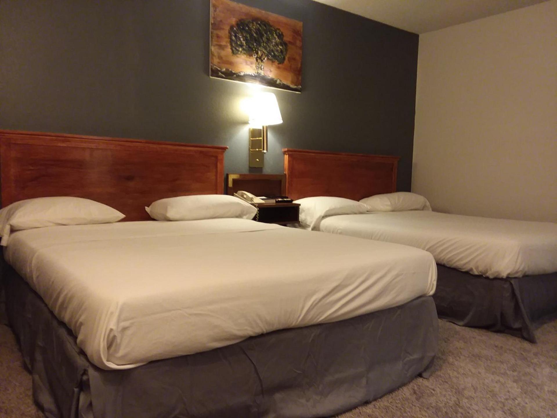 Americas Best Value Inn Laramie photo 24