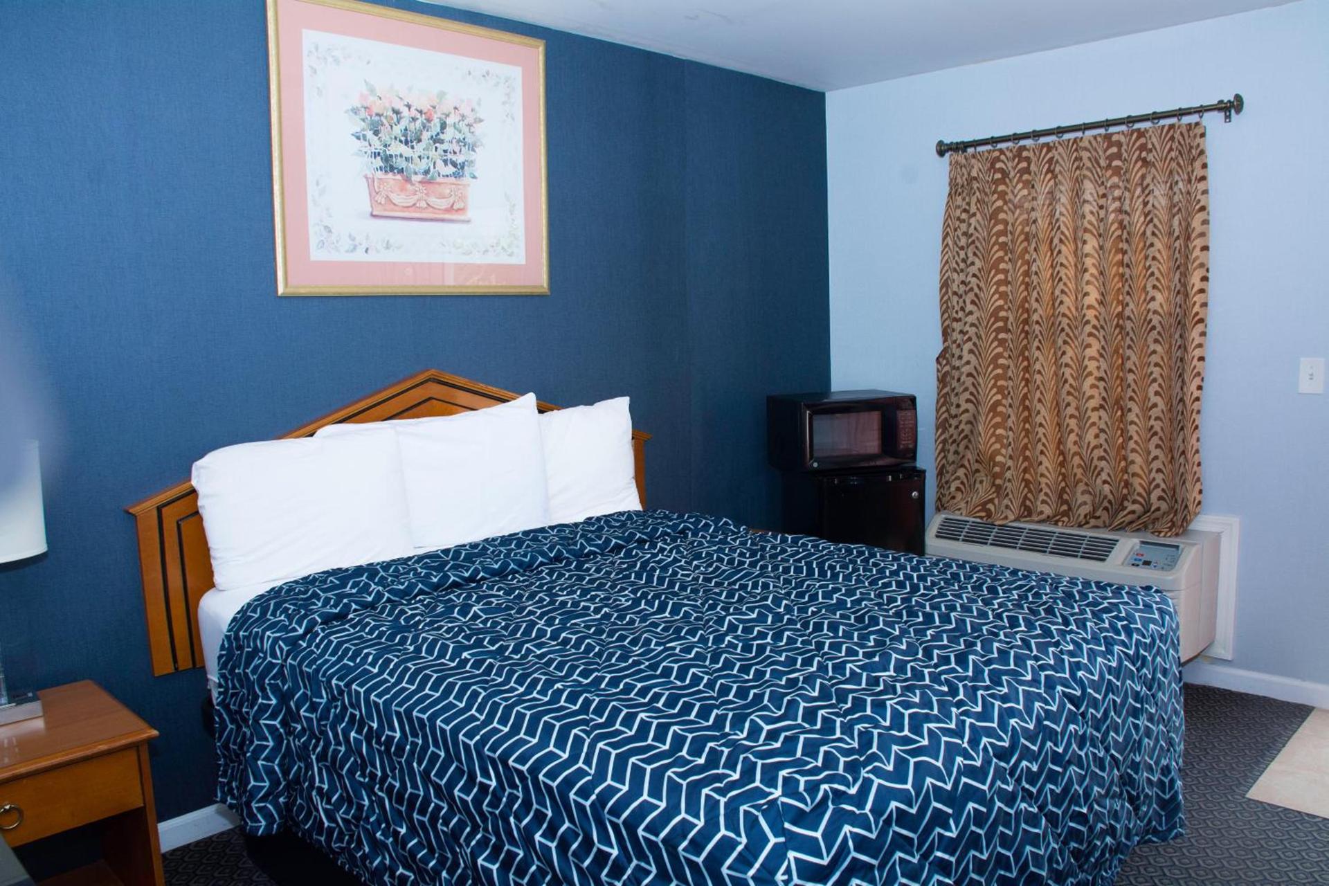 At 9 Motel Near Freehold I-195 photo 6