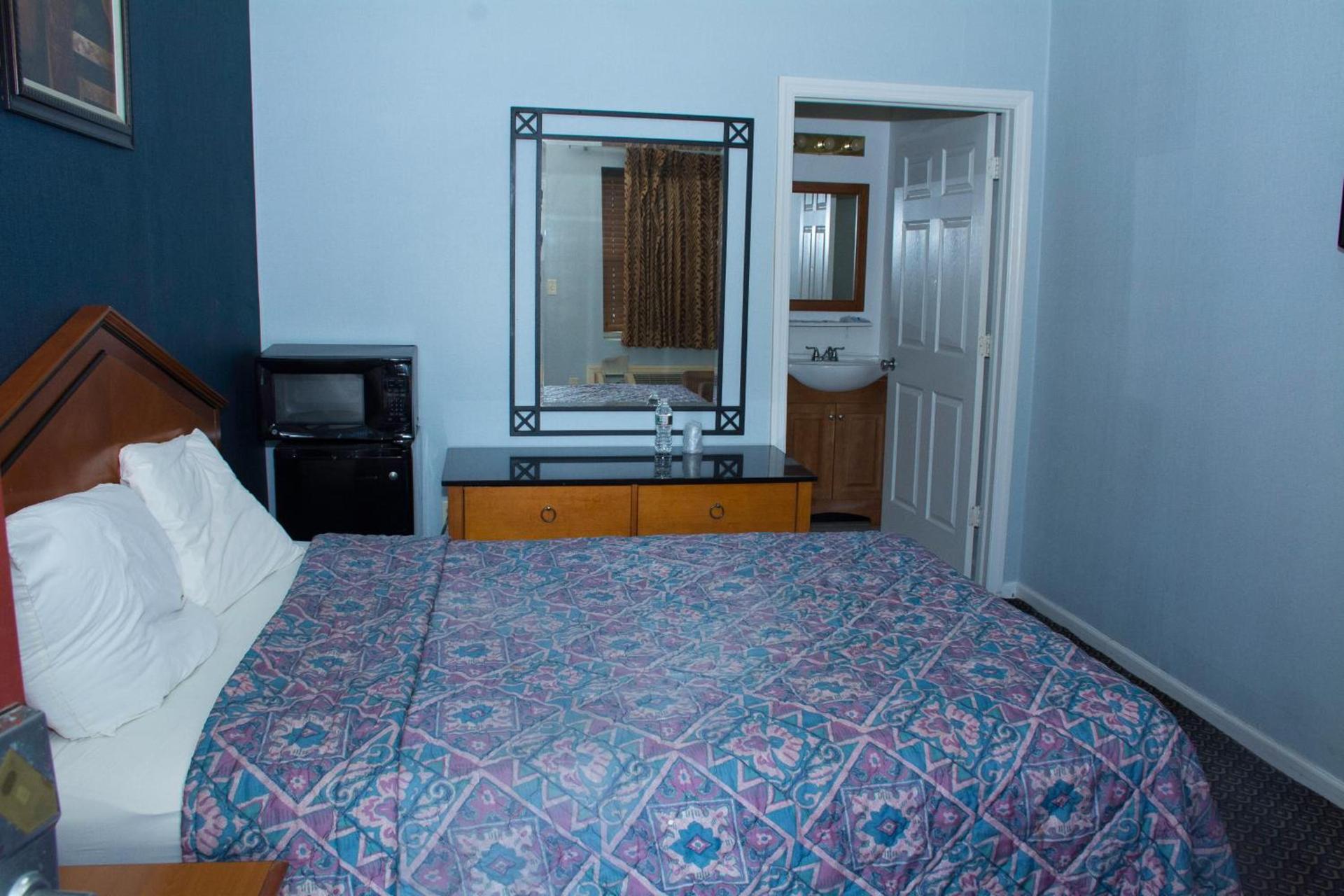 At 9 Motel Near Freehold I-195 photo 20
