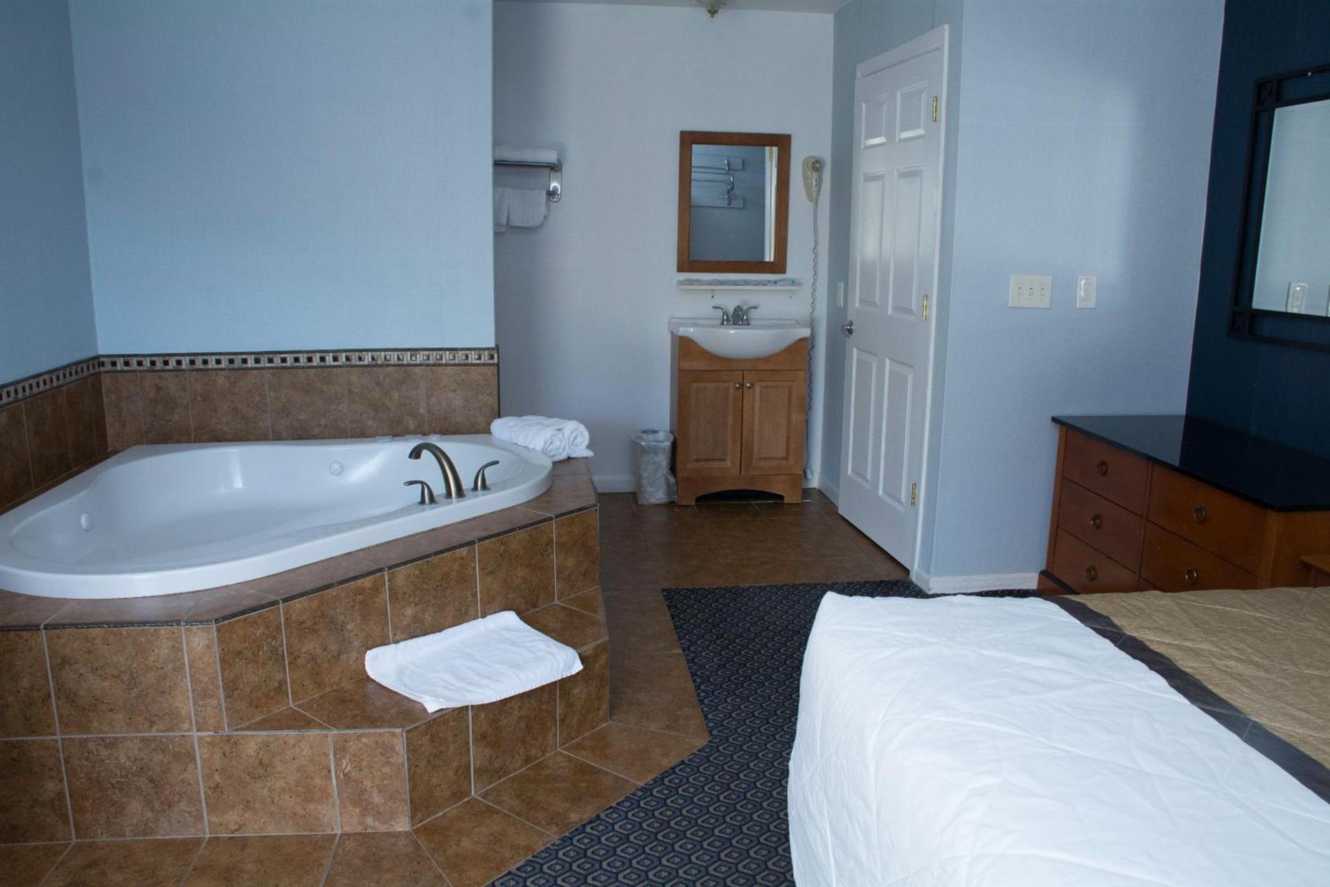 At 9 Motel Near Freehold I-195 photo 21