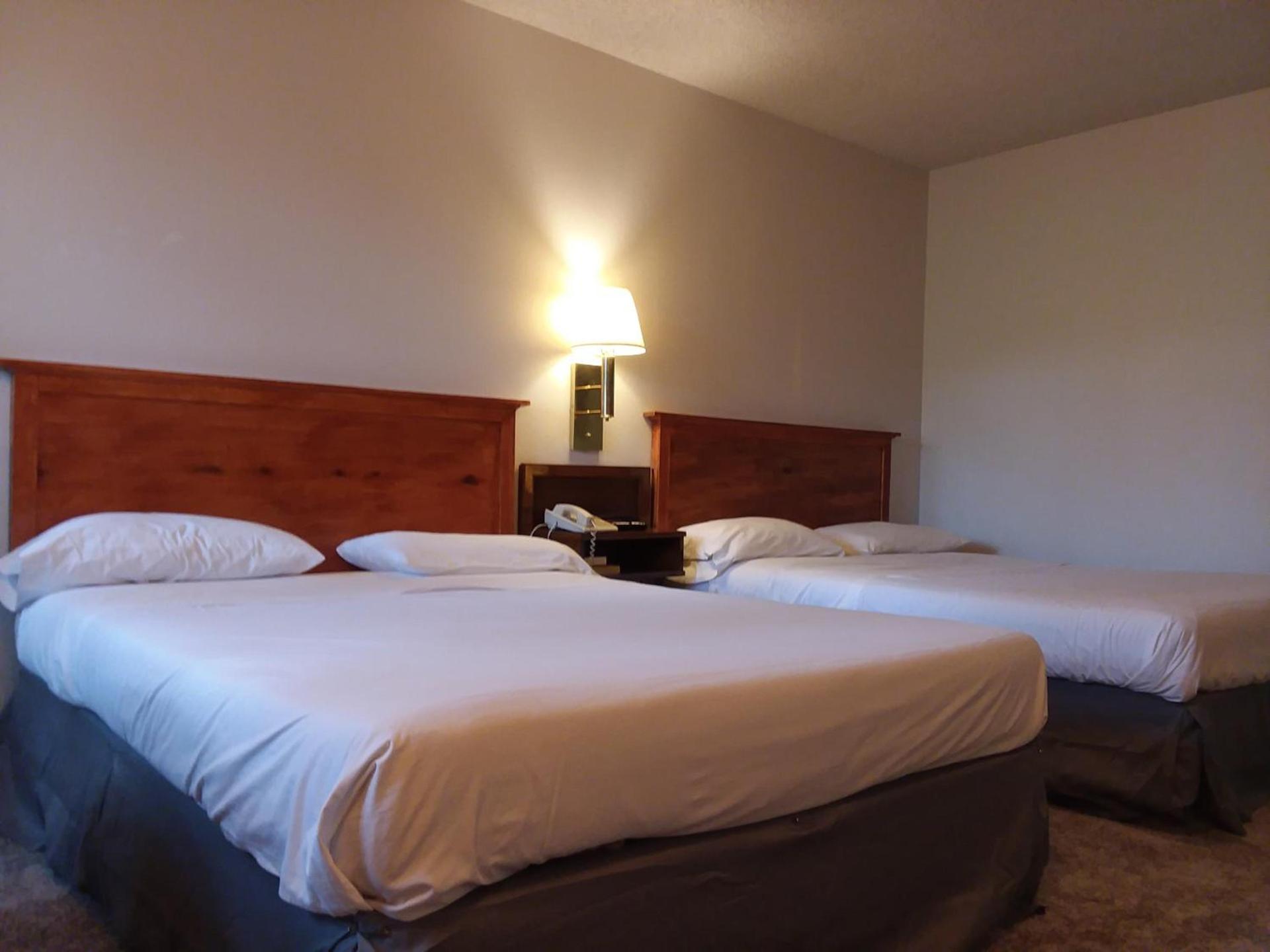 Americas Best Value Inn Laramie photo 18