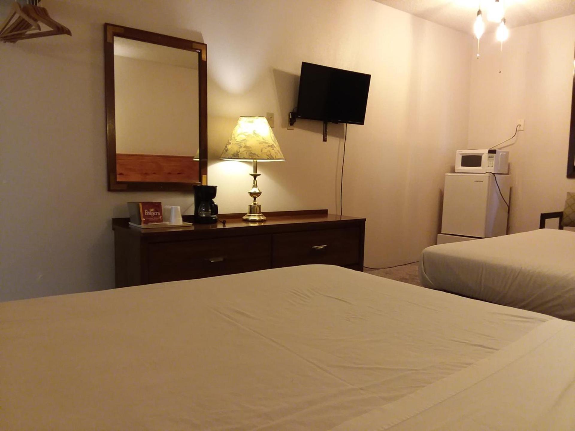 Americas Best Value Inn Laramie photo 20