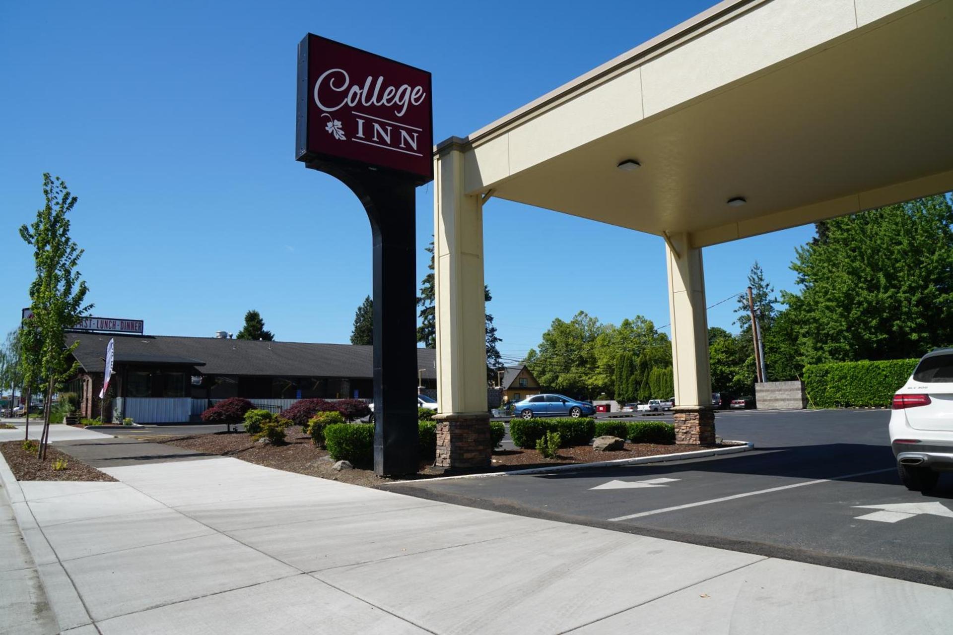 College Inn photo 8