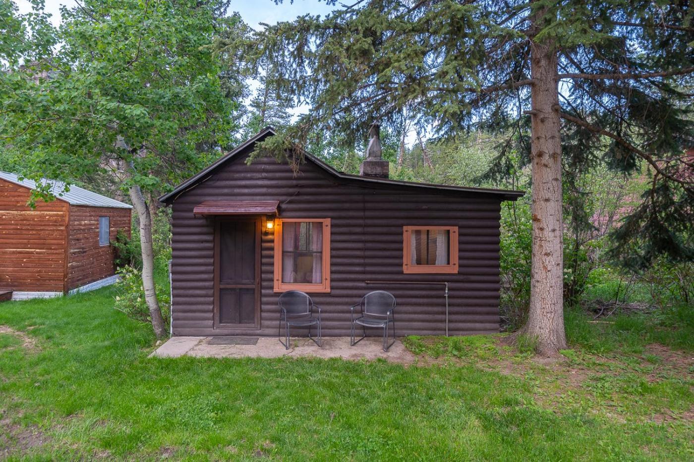 Harney Camp Cabins photo 41