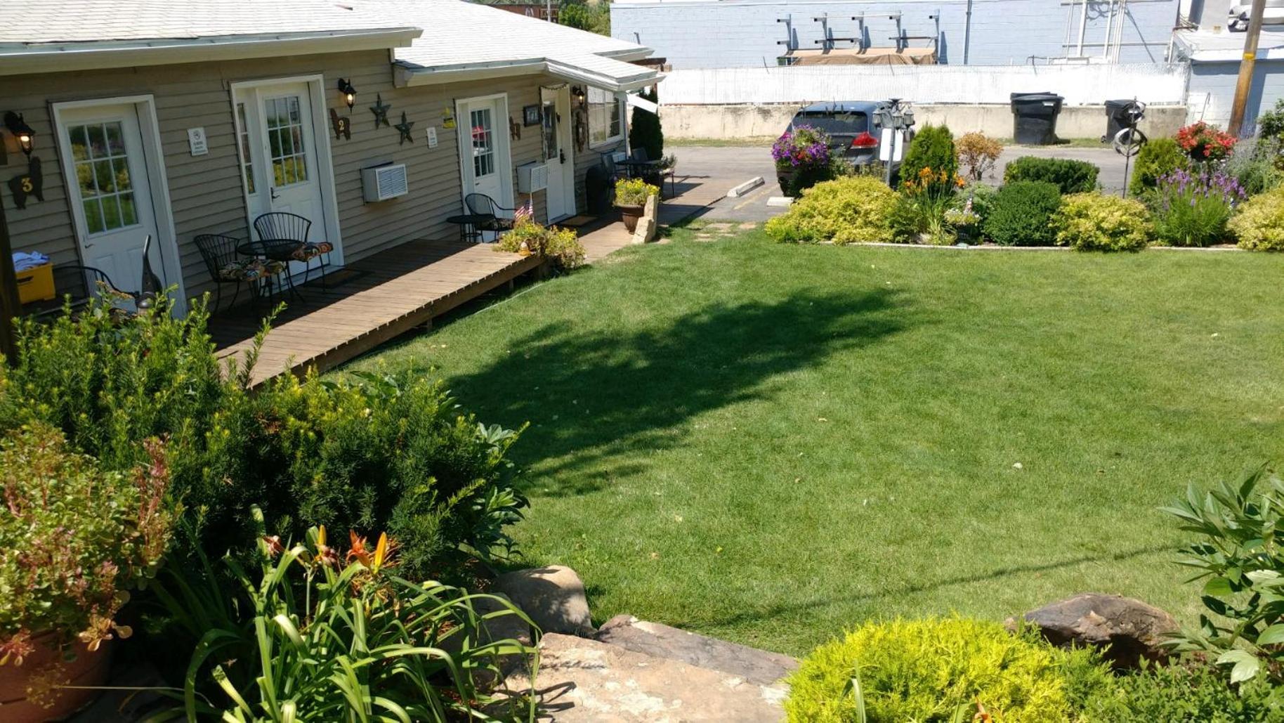 Alpaca Inn, The photo 35