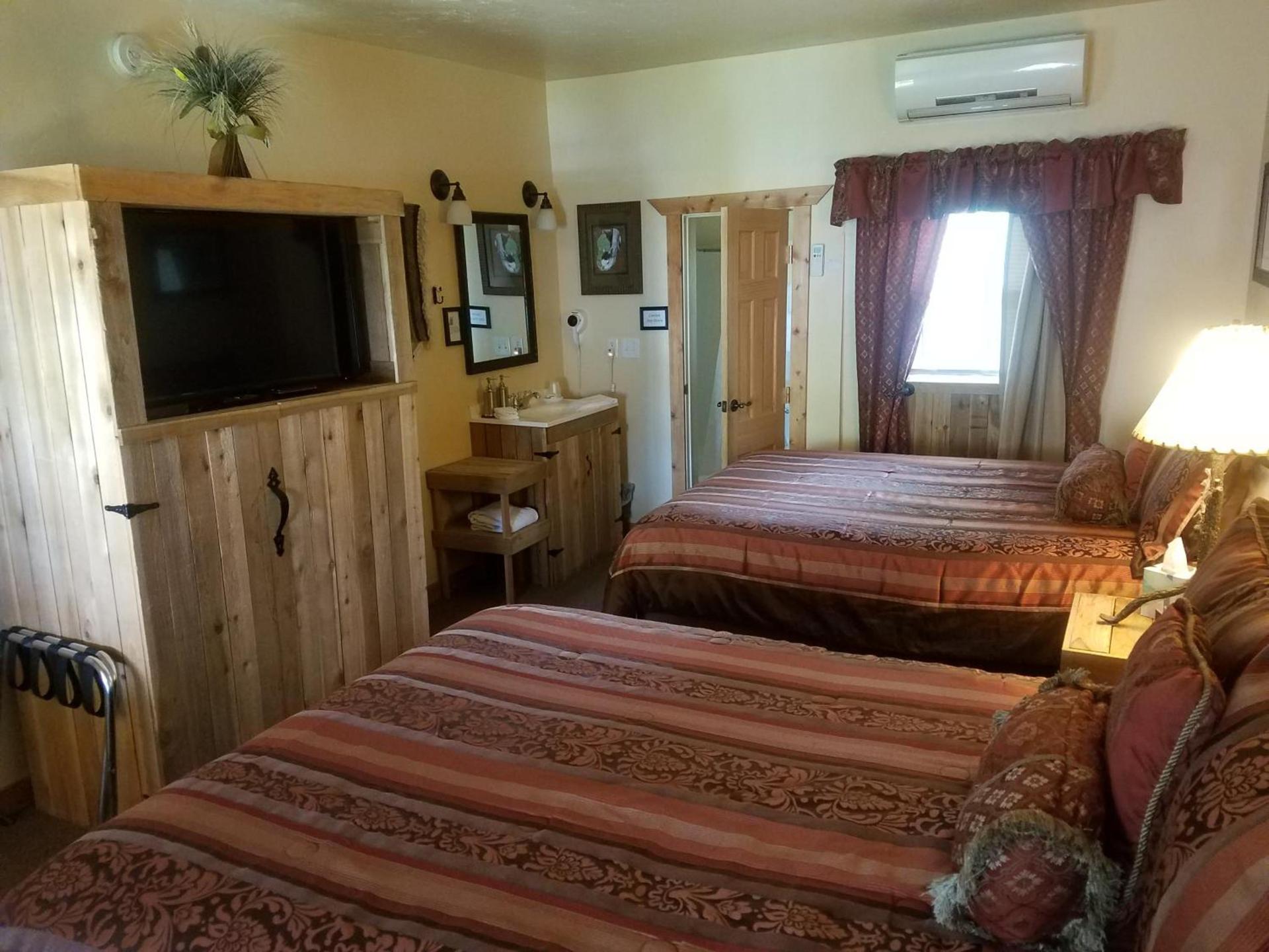 Alpaca Inn, The photo 14