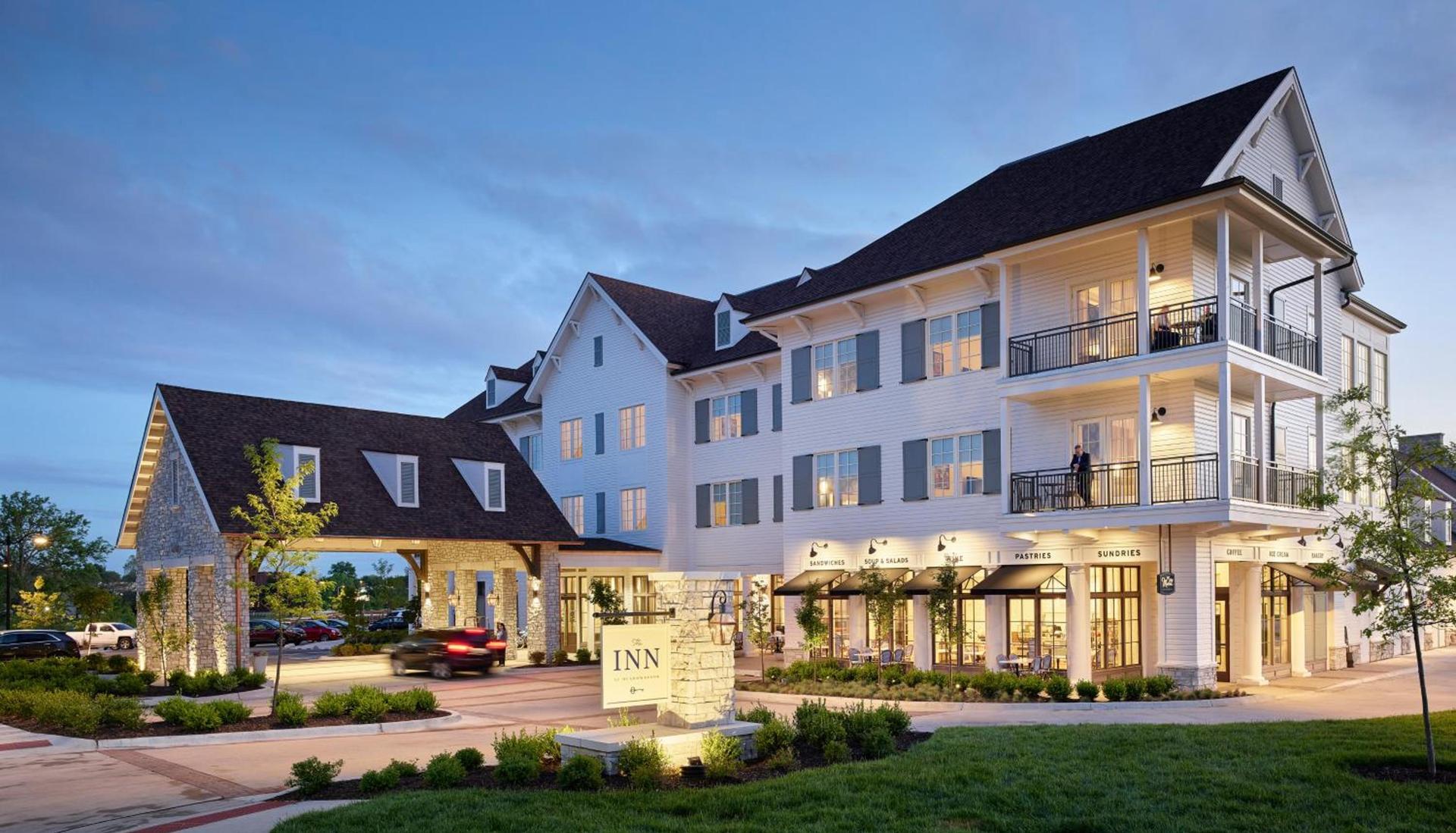 The Inn at Meadowbrook photo 2