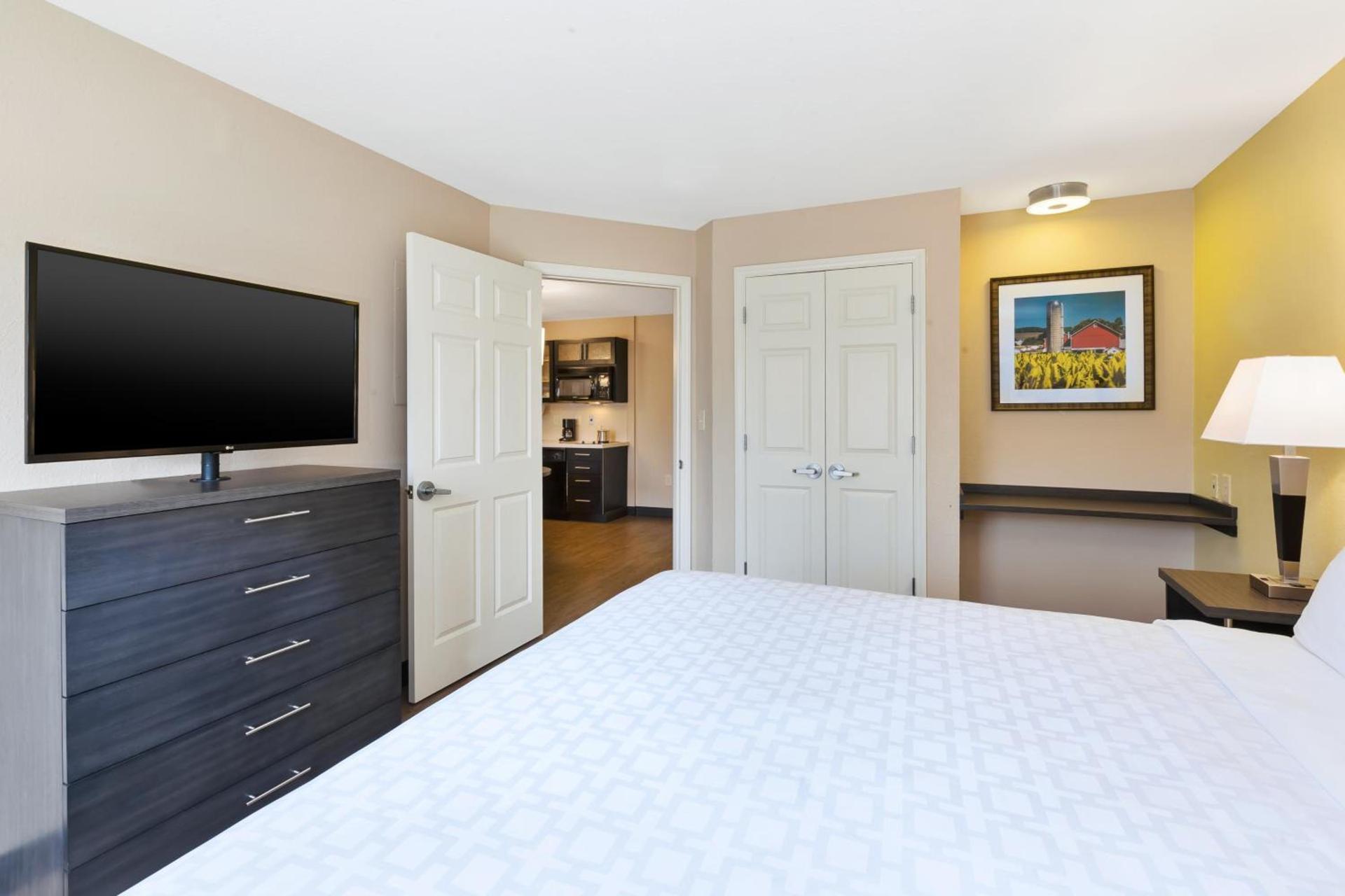 Candlewood Suites Rocky Mount by IHG photo 11