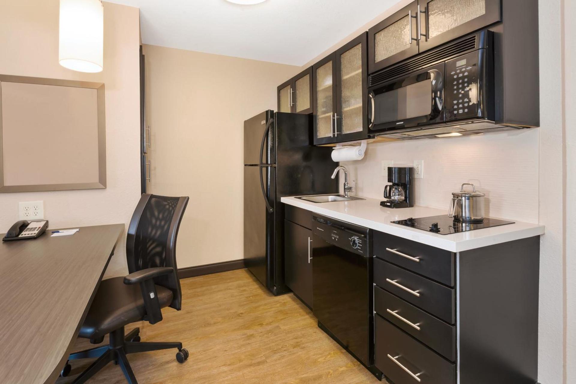 Candlewood Suites Rocky Mount by IHG photo 13