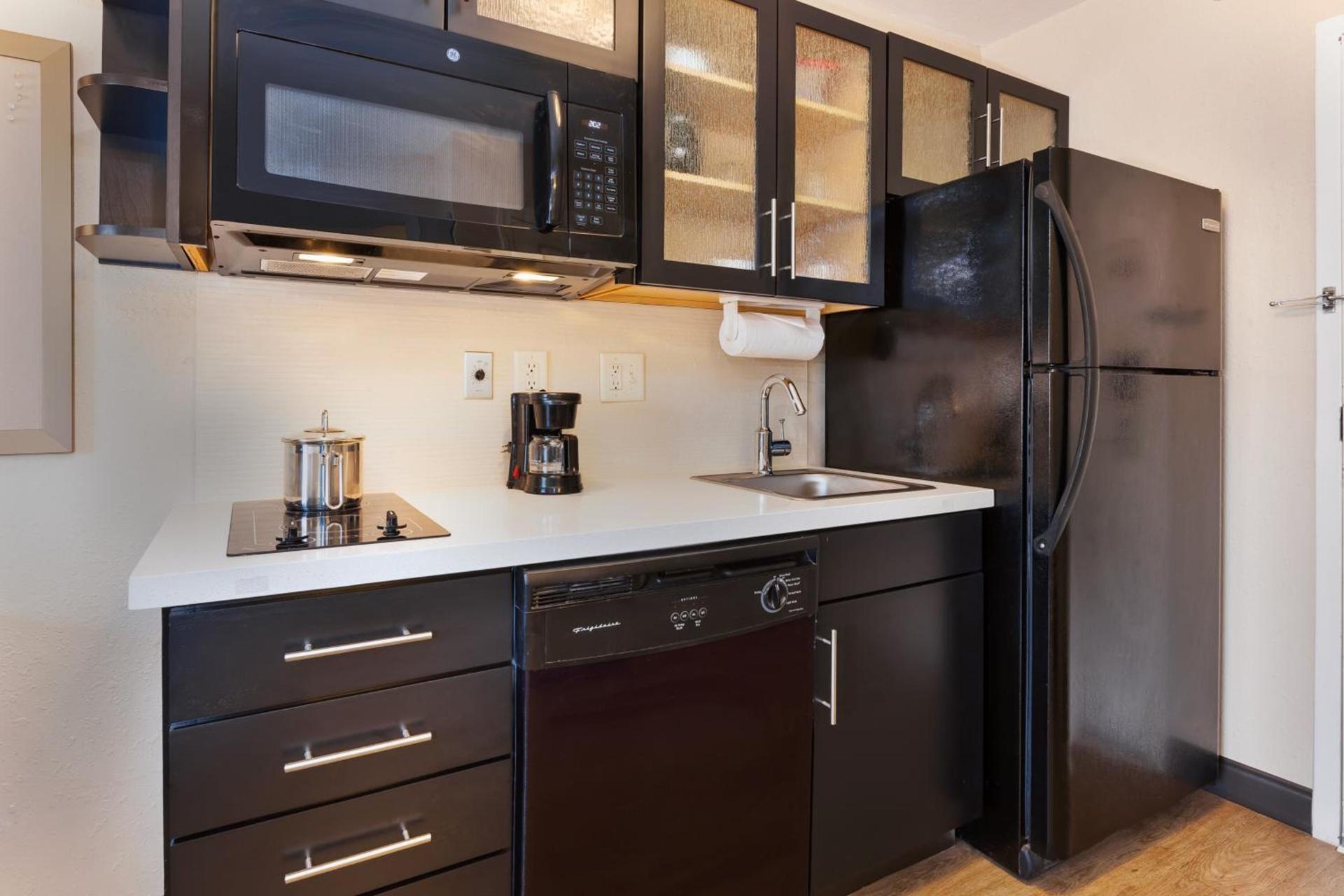 Candlewood Suites Rocky Mount by IHG photo 12