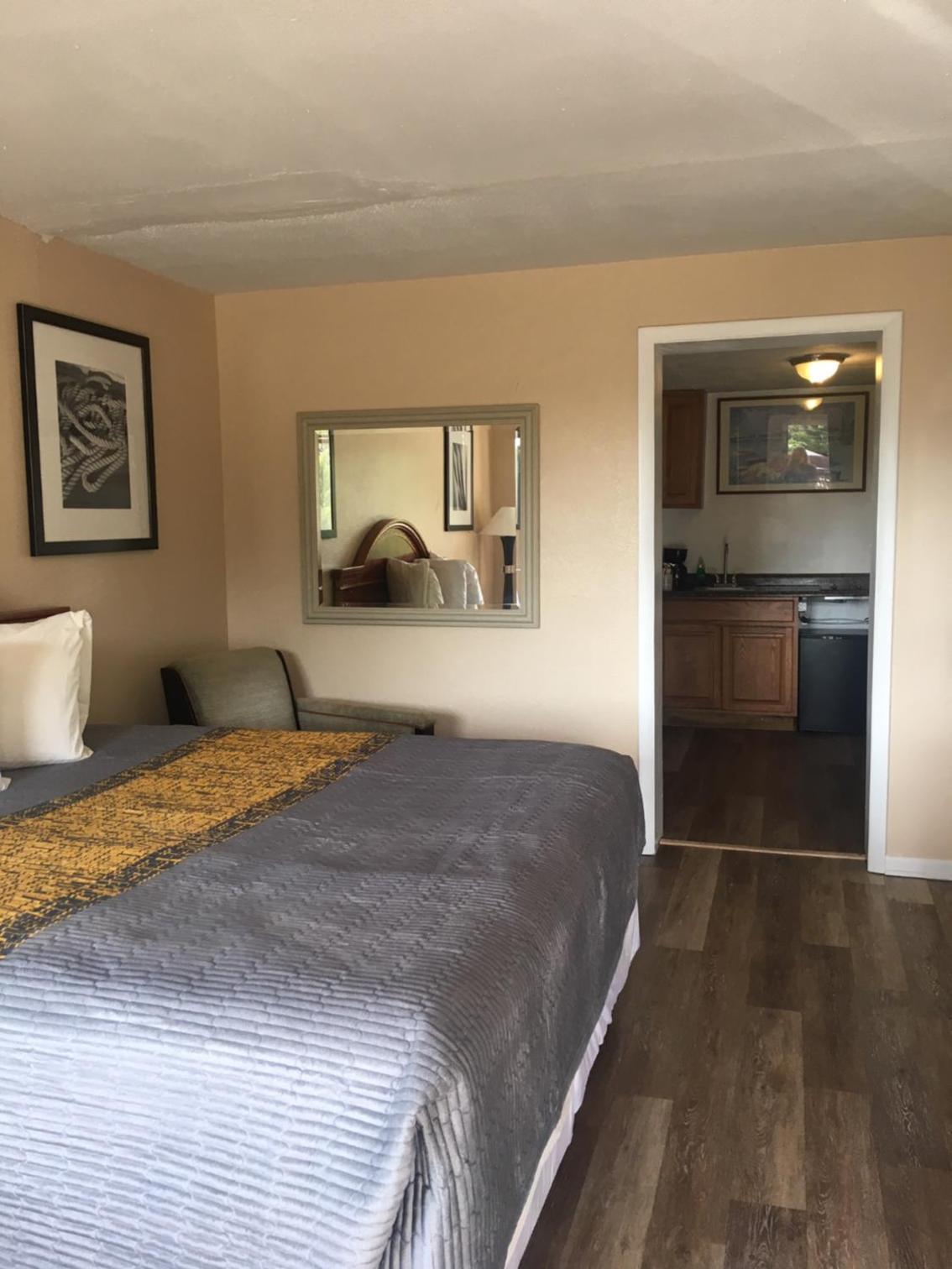 ANS INN & SUITES photo 65