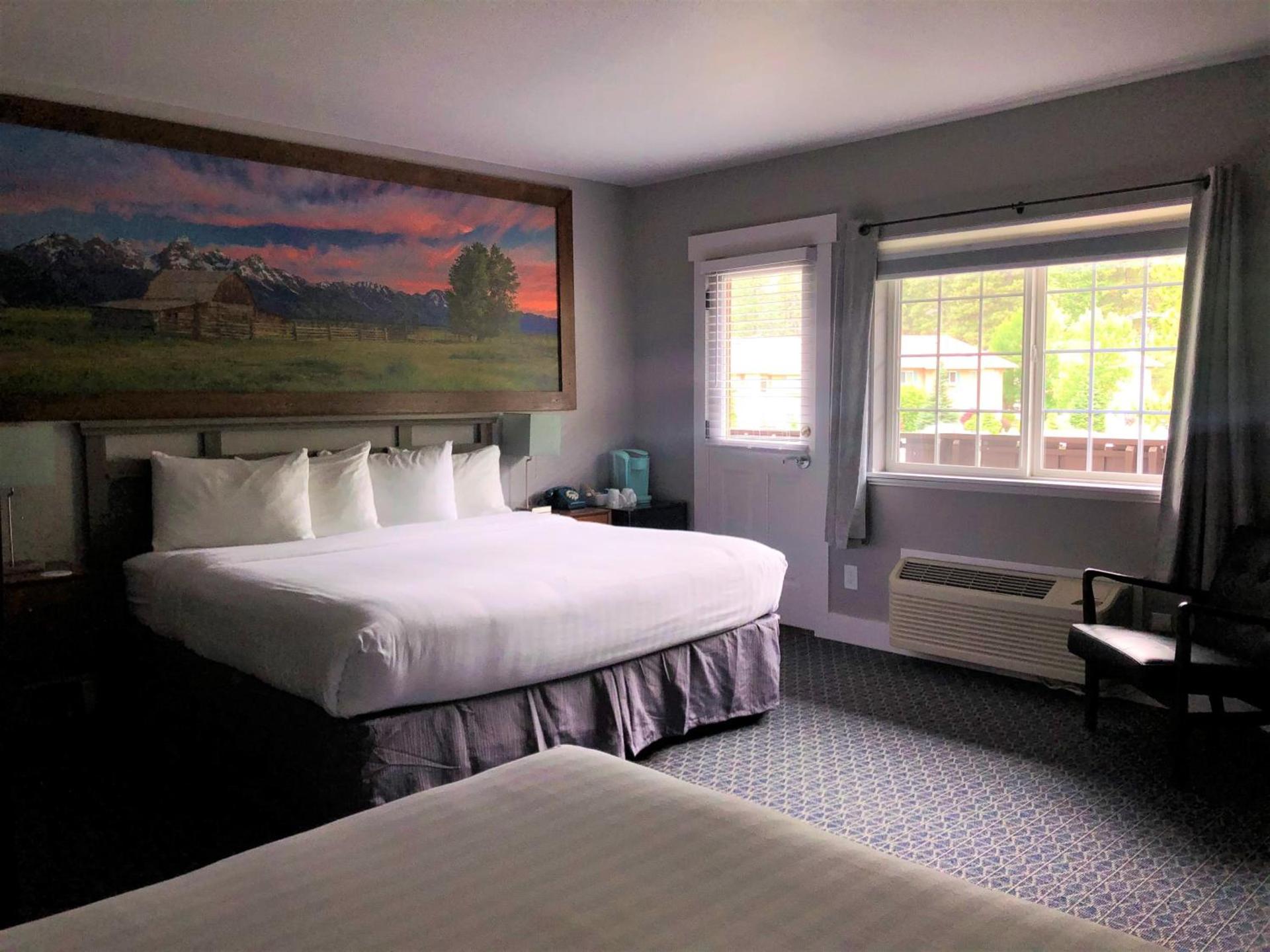 Blue Elk Inn photo 41