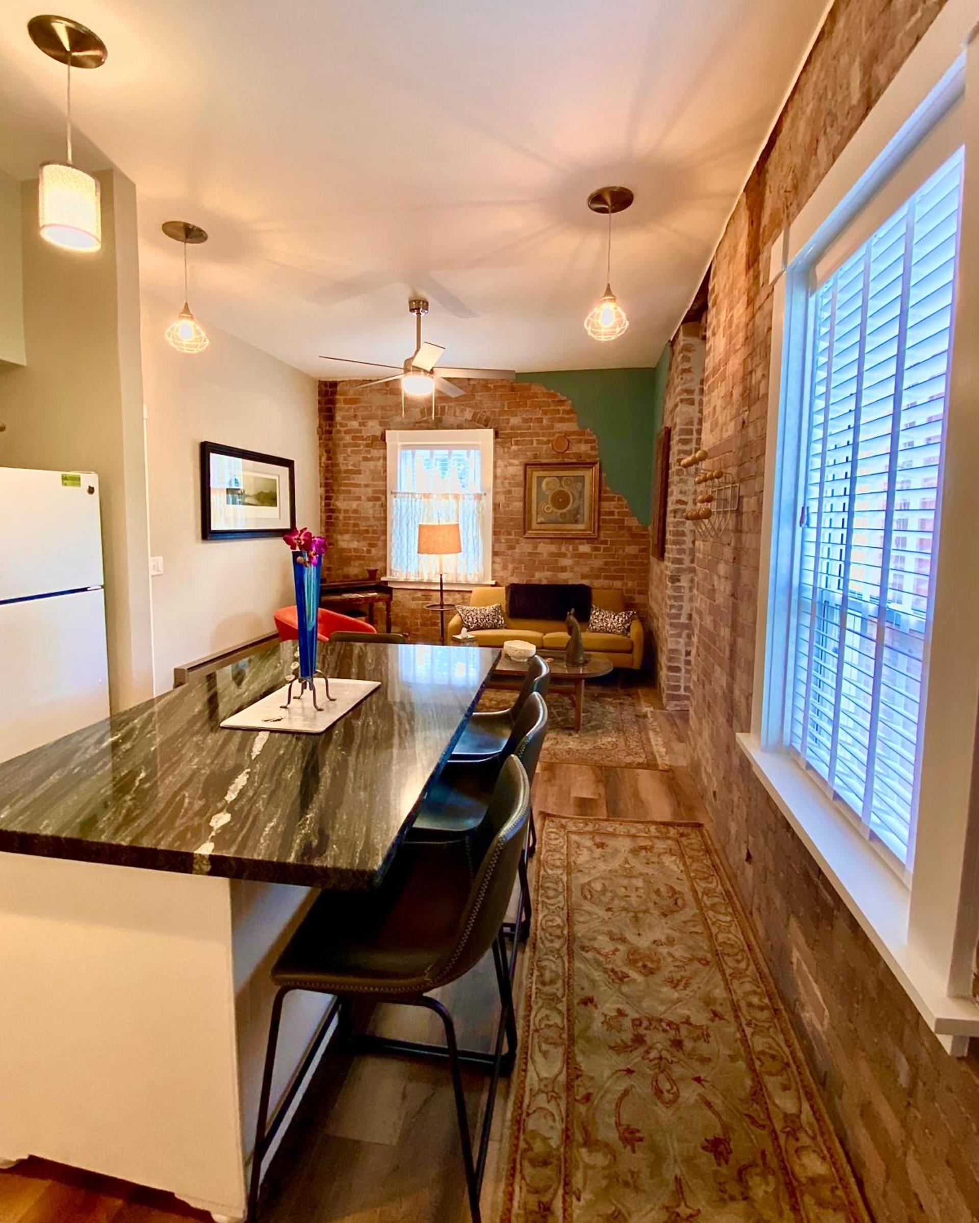 Bisbee Brownstone Suites photo 21
