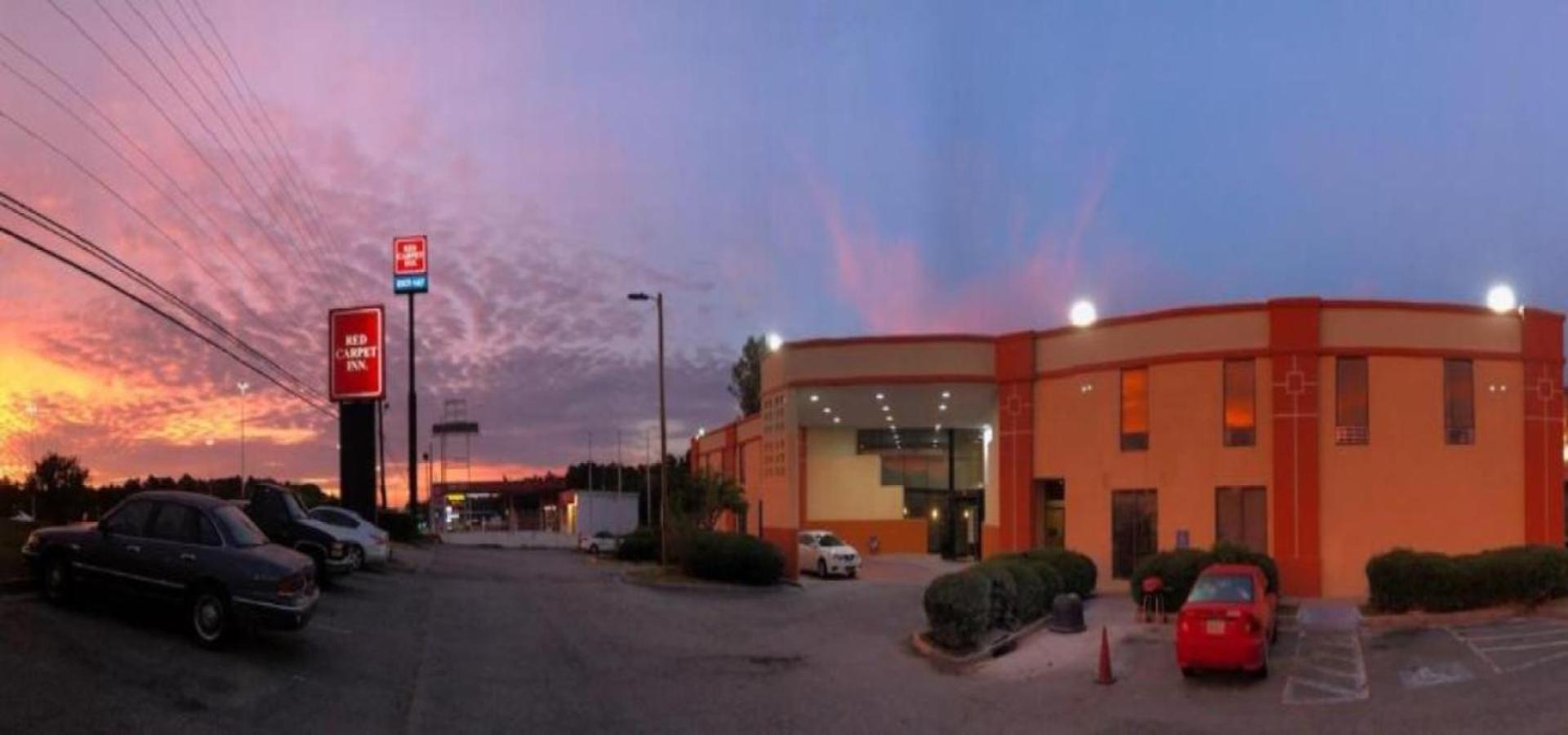 Red Carpet Inn-Macon photo 1