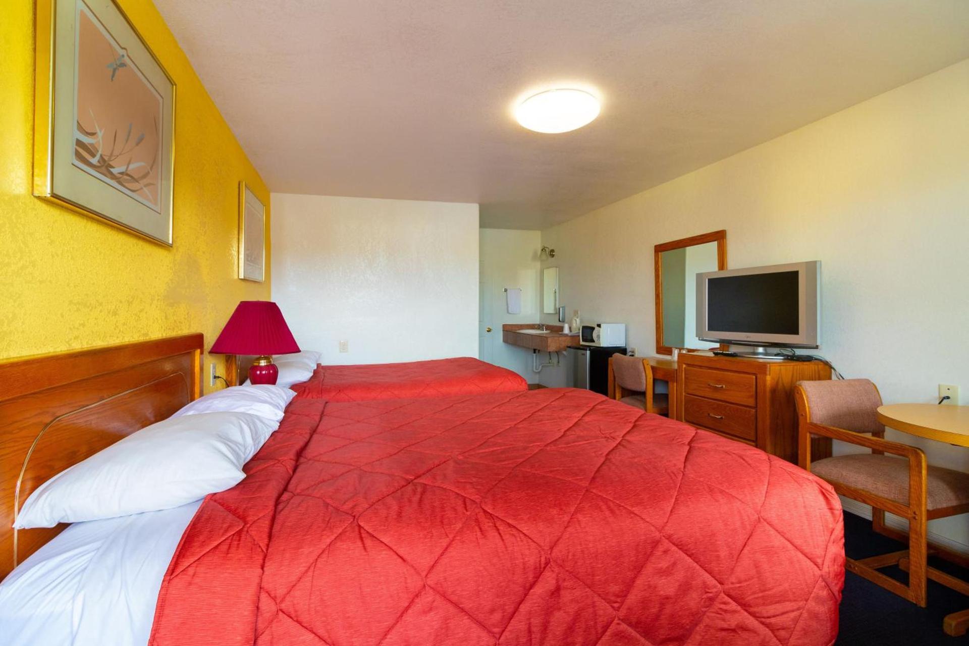 Roseburg Inn photo 8