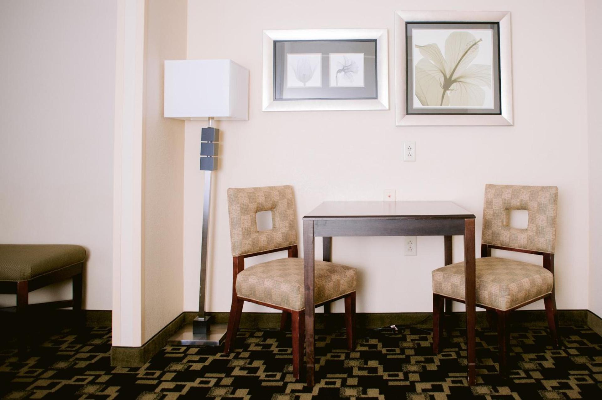 Holiday Inn Express Hotel Raleigh Southwest by IHG photo 3