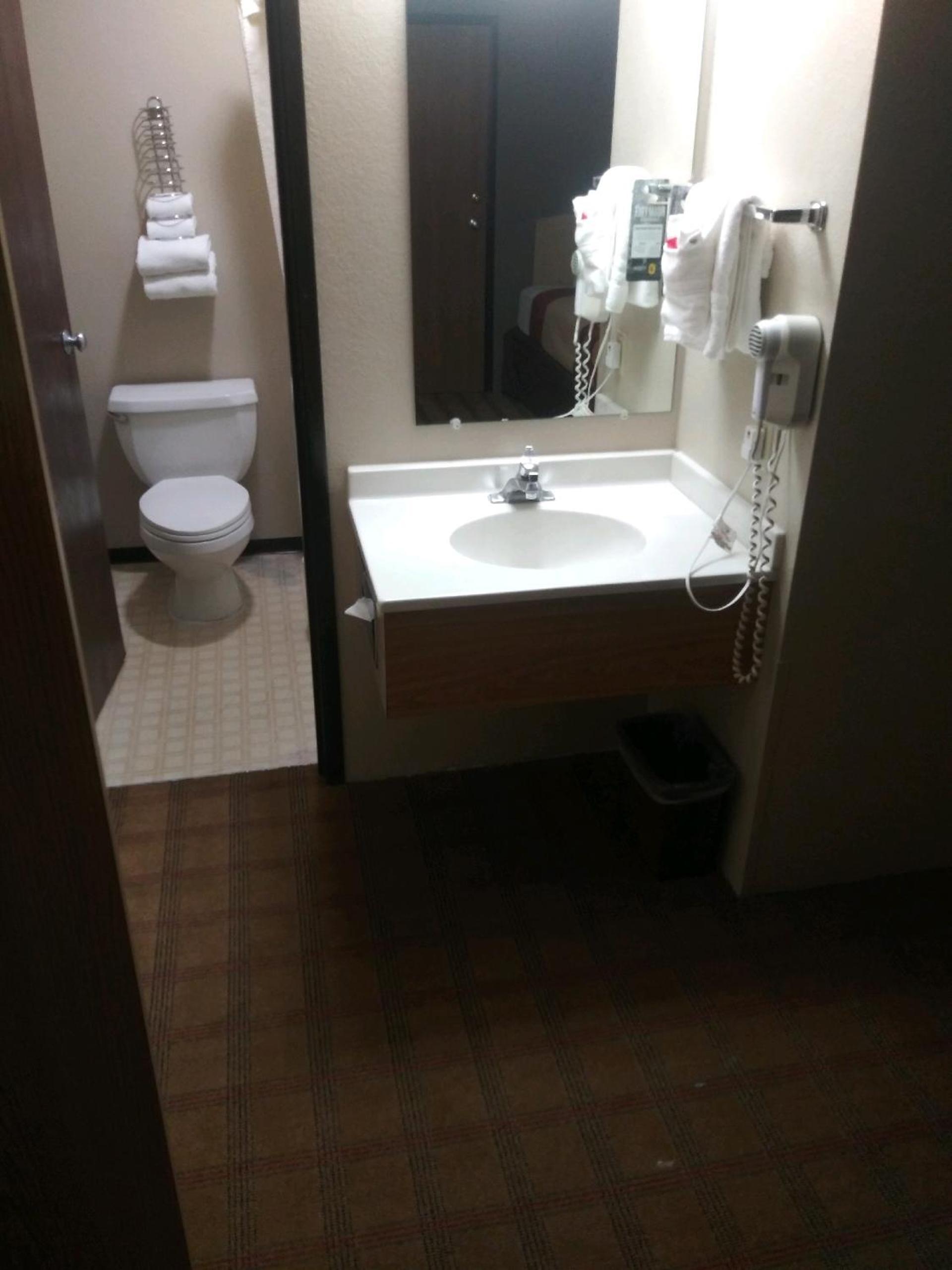 Garner Hotel Albuquerque West by IHG photo 24