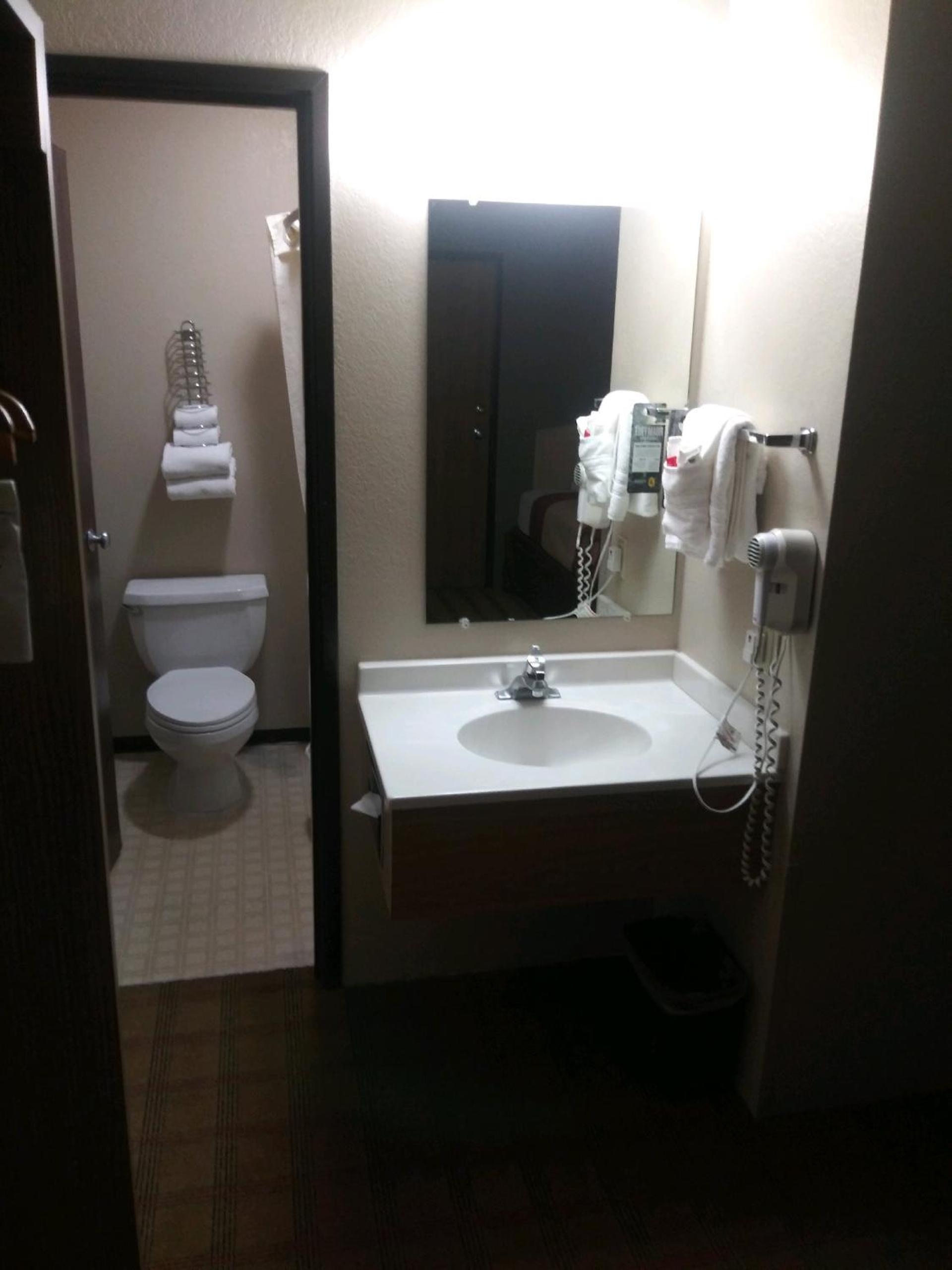 Garner Hotel Albuquerque West by IHG photo 28