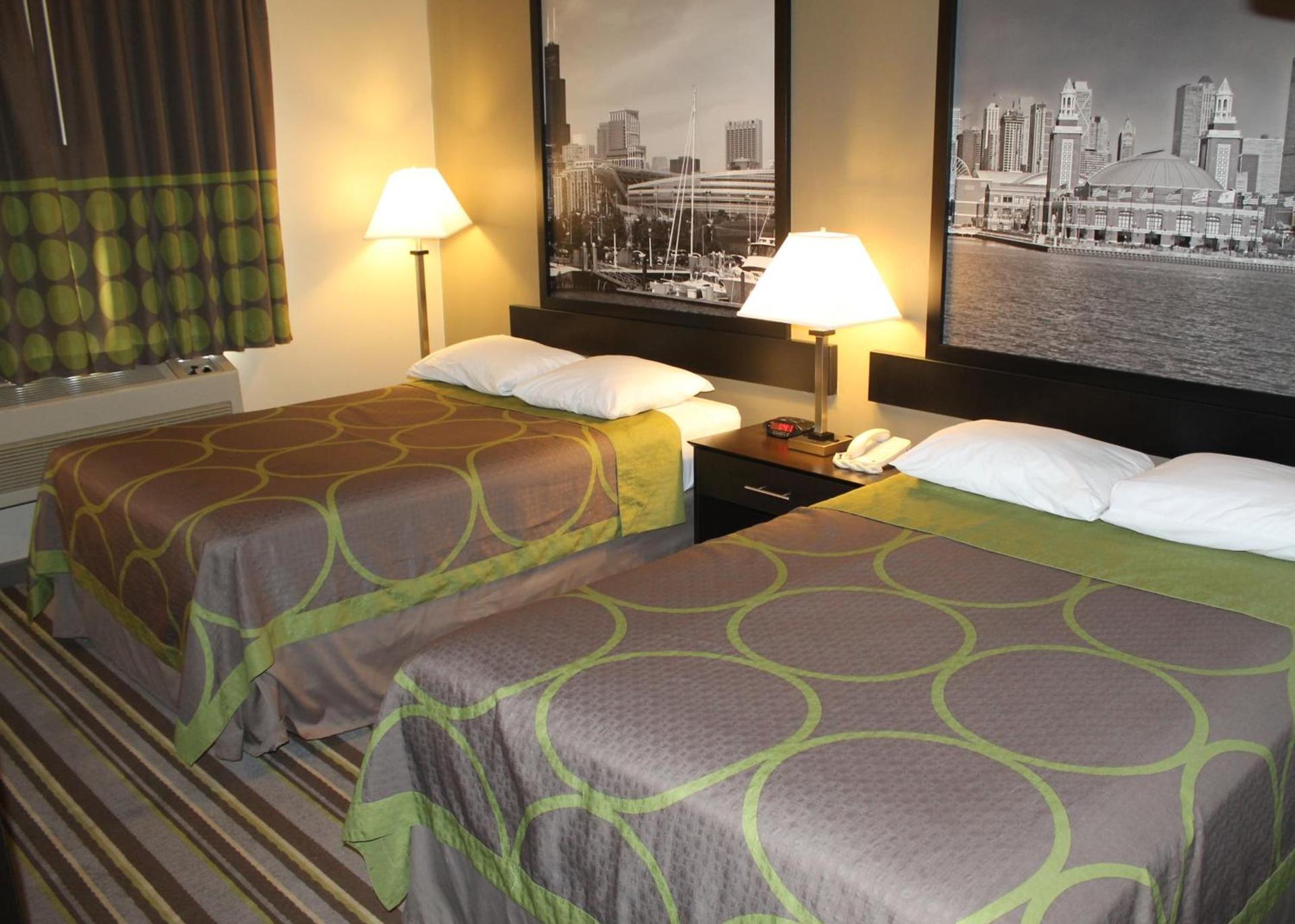 Super 8 by Wyndham Bridgeview/Chicago Area photo 16