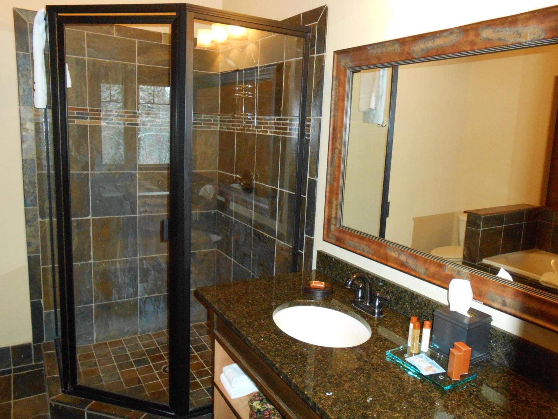 Lodge at Whitefish Lake photo 75
