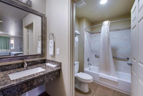 Eagle Ford Inn photo 22