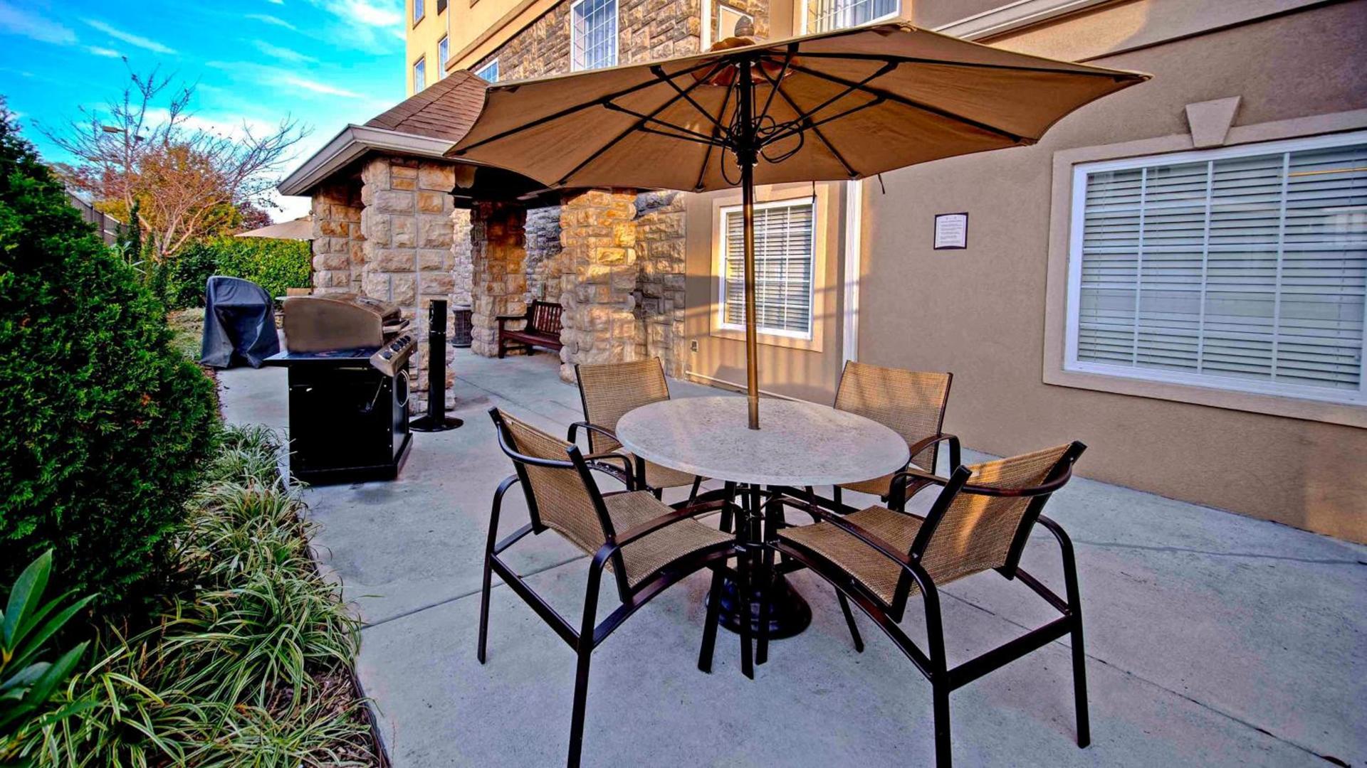 Staybridge Suites Chattanooga-Hamilton Place by IHG photo 24