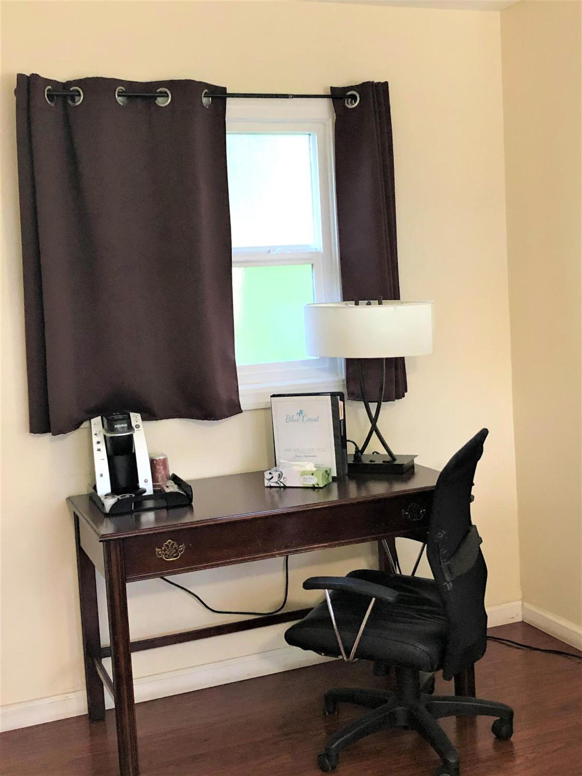 Blue Coast Inn & Suites photo 26