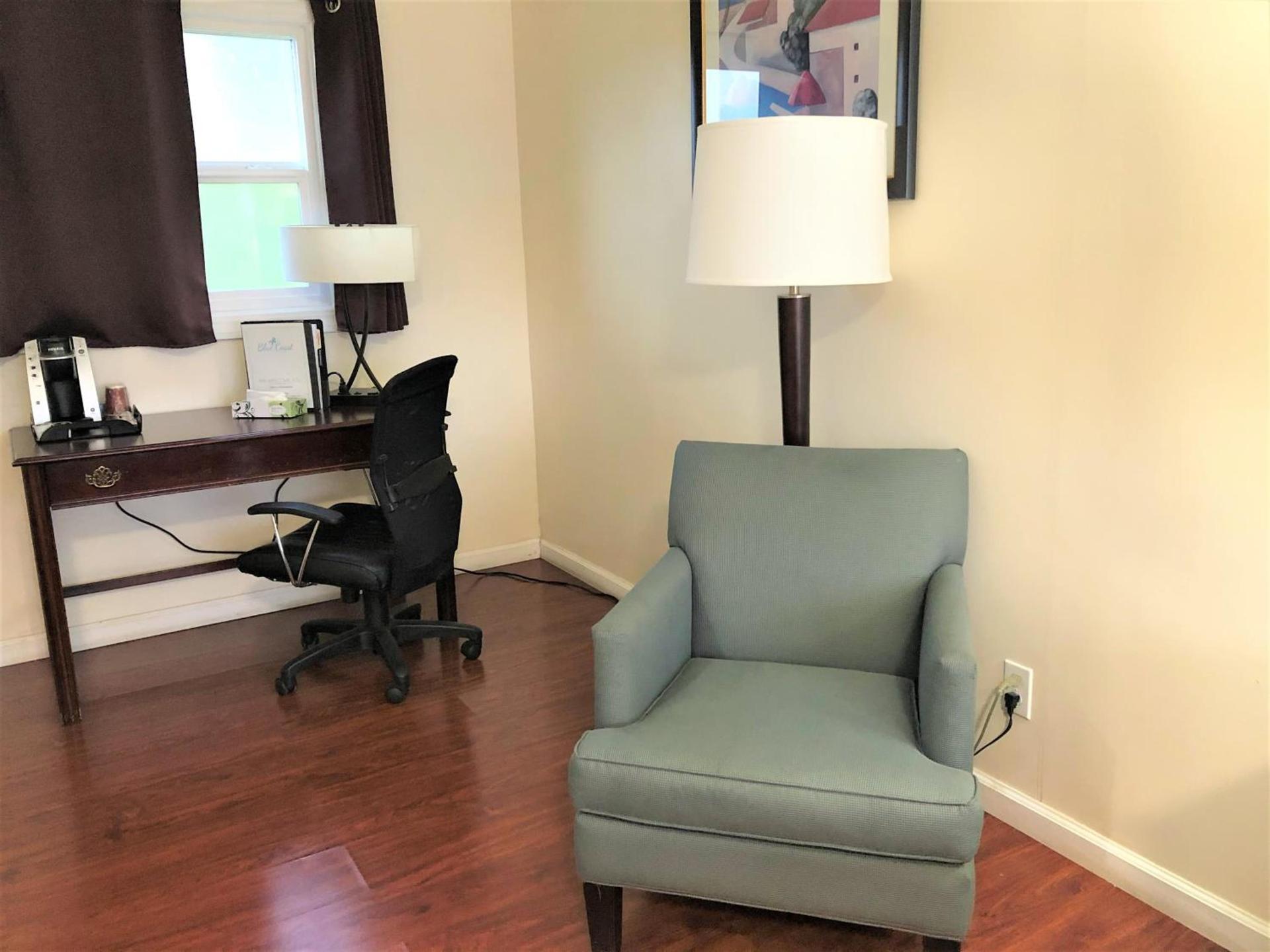 Blue Coast Inn & Suites photo 27
