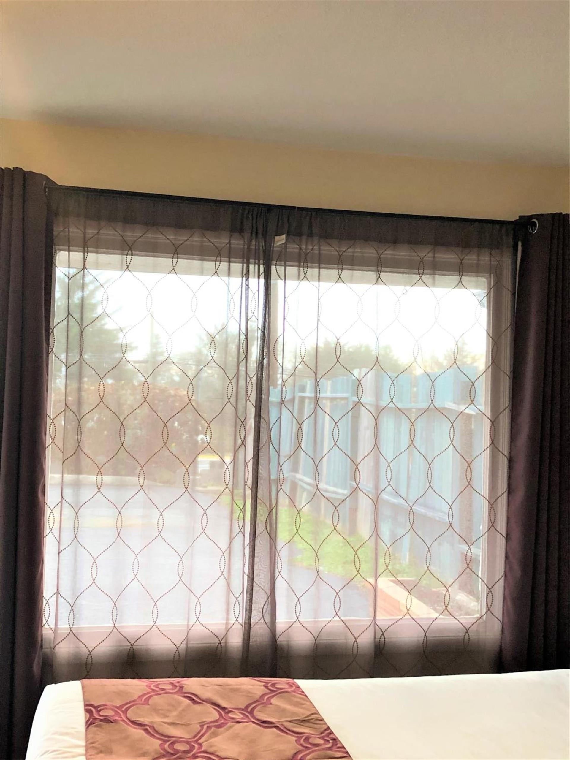 Blue Coast Inn & Suites photo 33