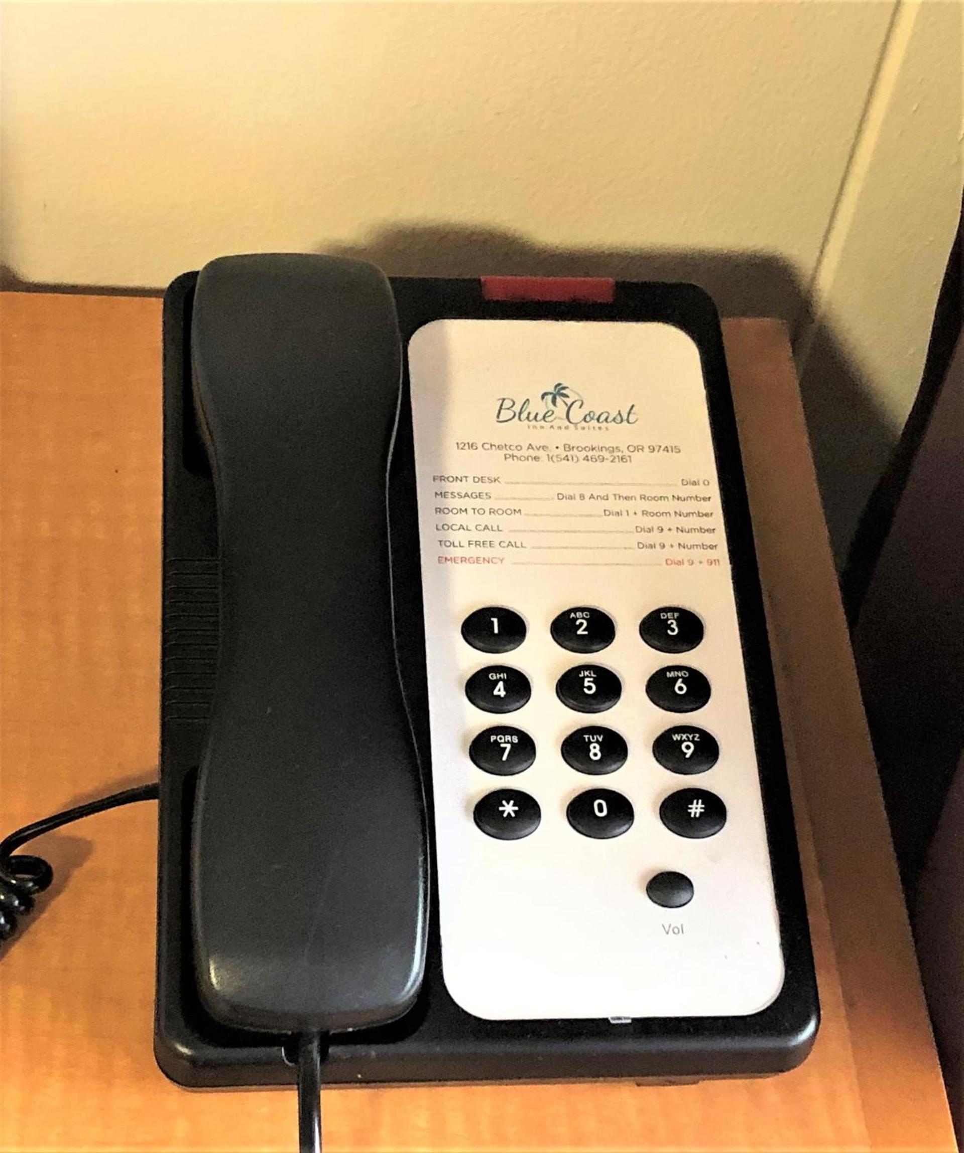 Blue Coast Inn & Suites photo 28
